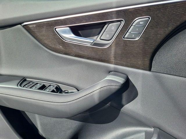 2026 Audi Q8 Premium Plus - Photo 10