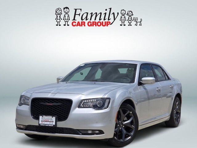 2023 Chrysler 300
