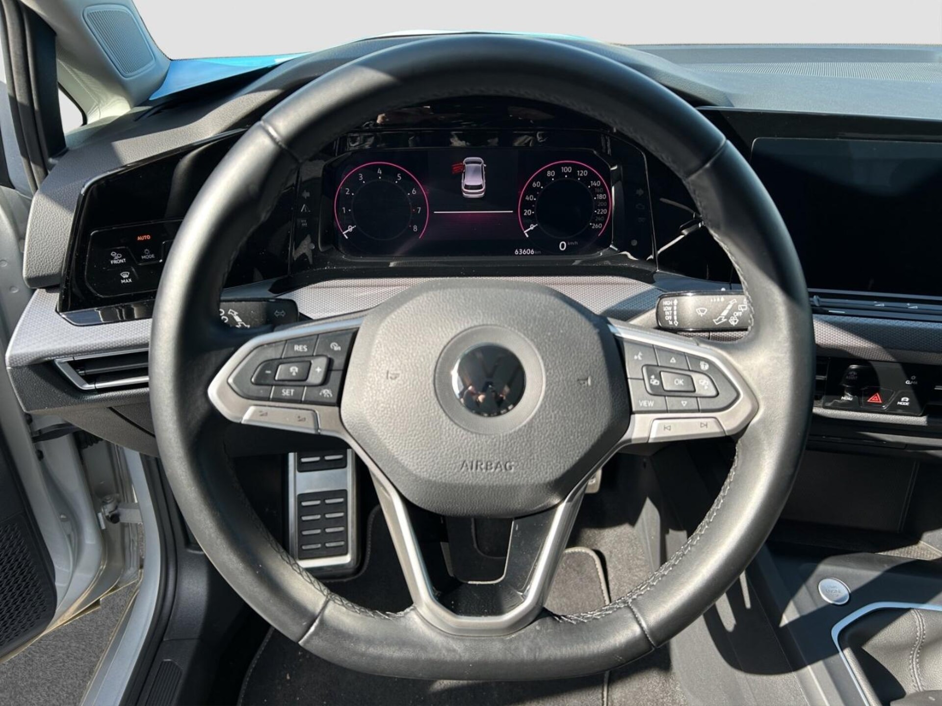 Volkswagen Golf Active
