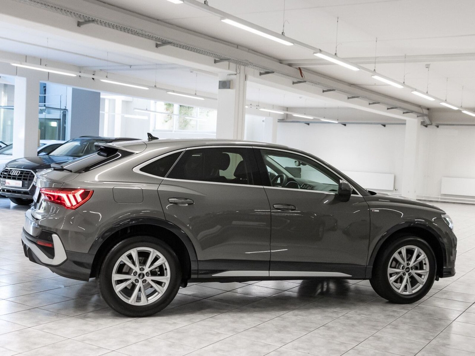 Audi Q3 Sportback – Bild 6
