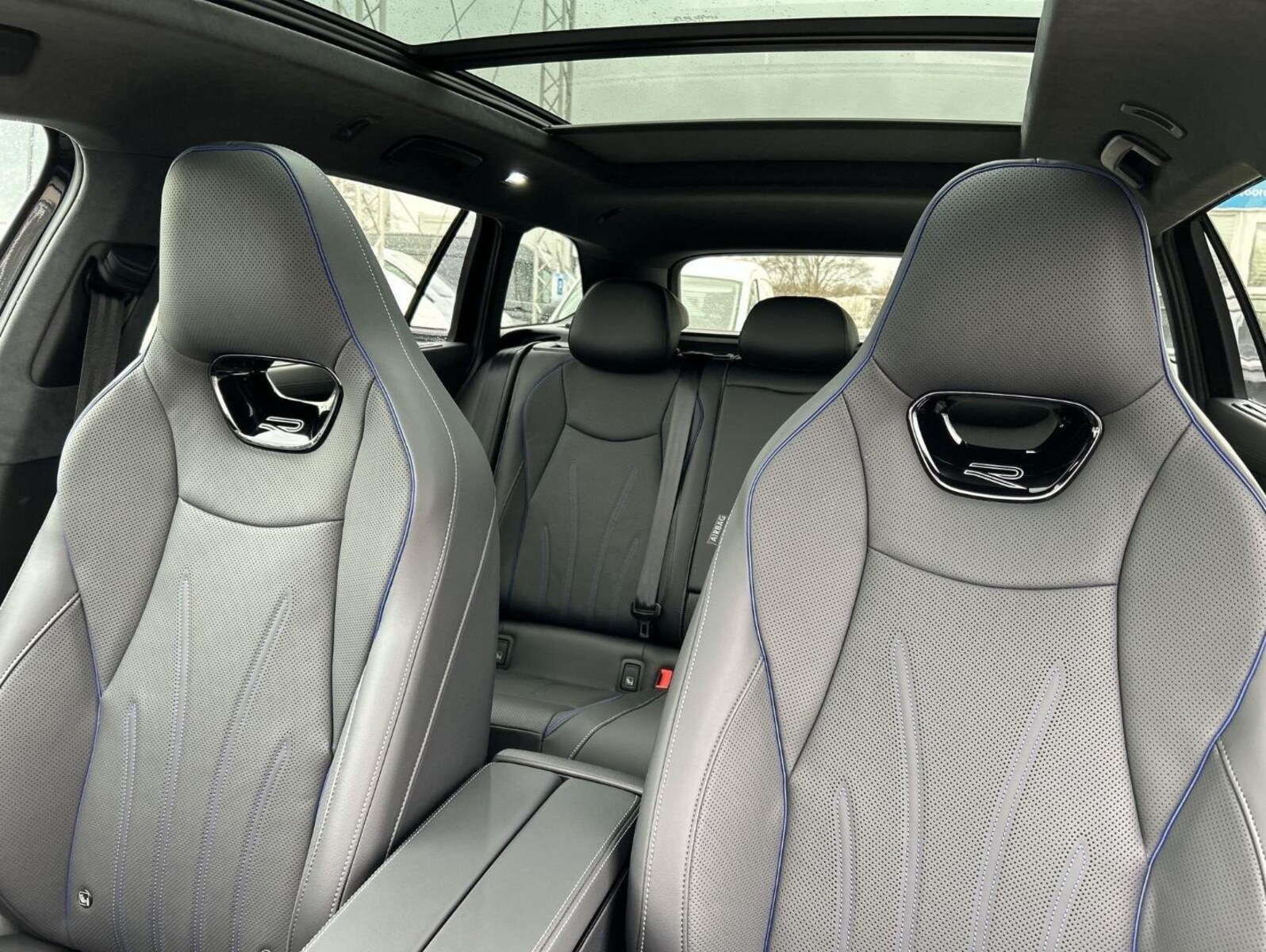 Volkswagen Passat – Bild 29