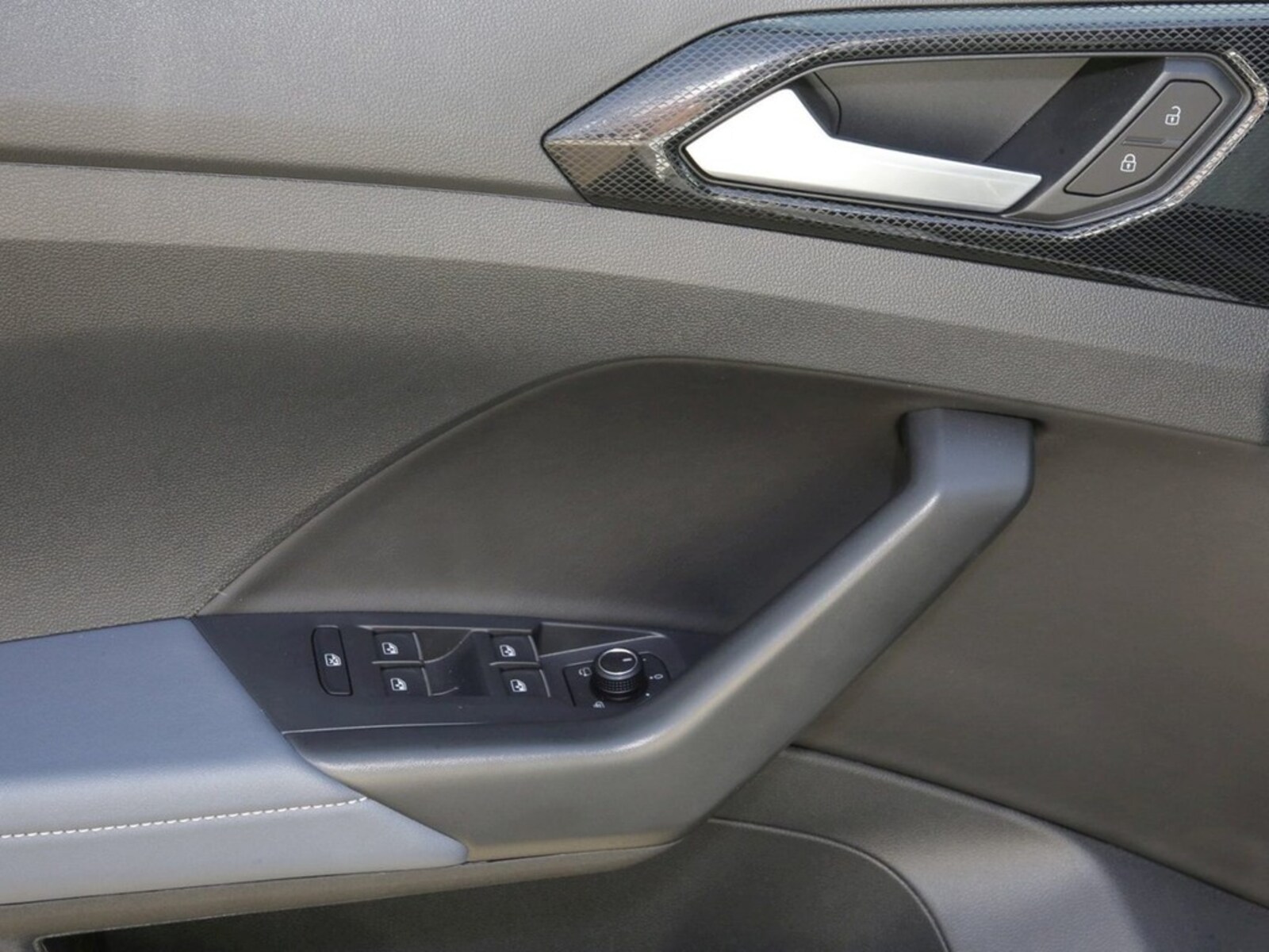 Volkswagen T-Cross – Bild 18