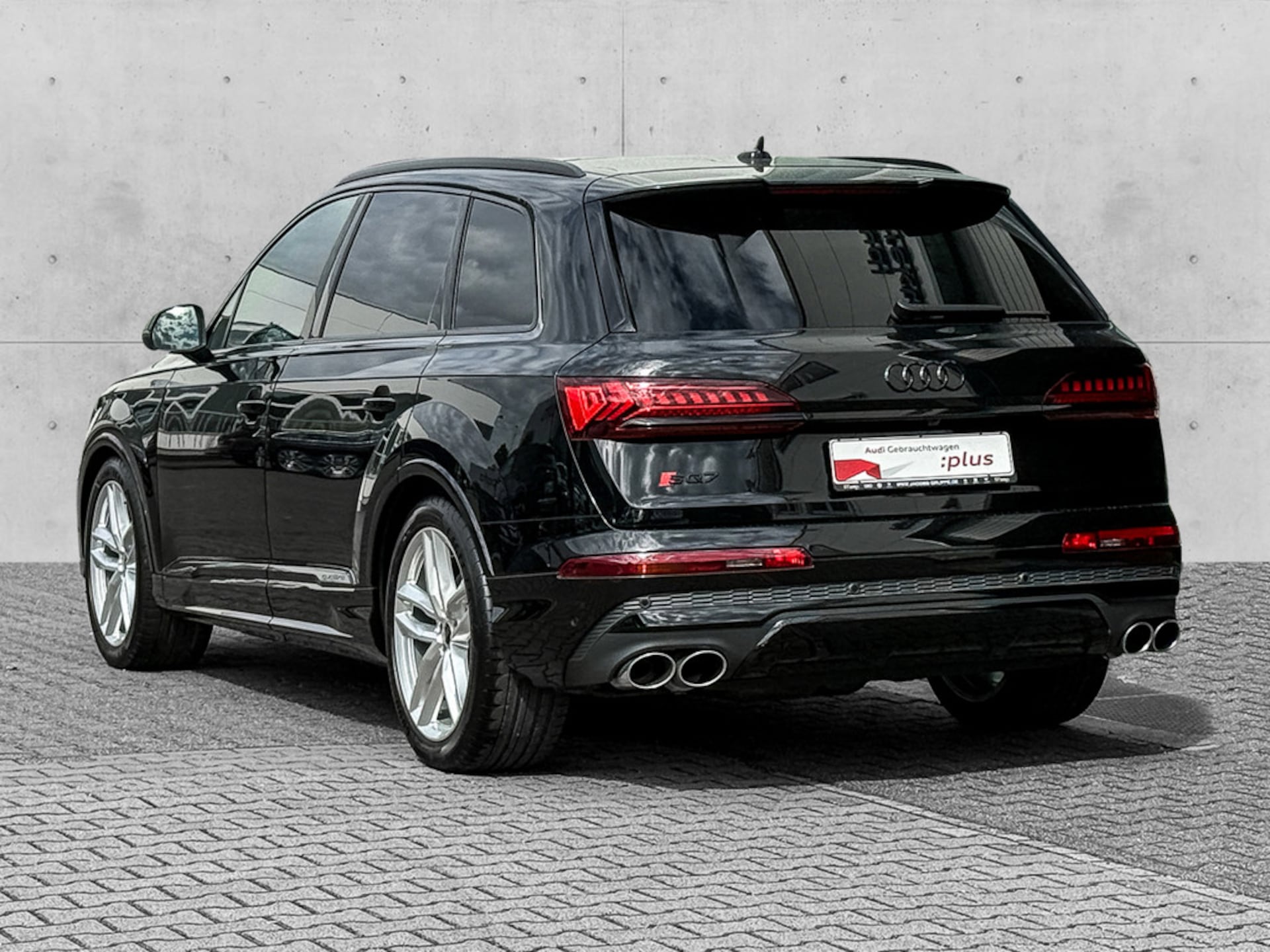 Audi SQ7 SUV