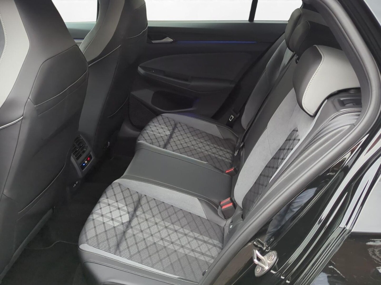 Volkswagen Golf – Bild 3