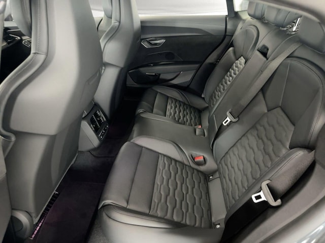 2026 Audi RS e-tron GT Performance Base - Photo 15