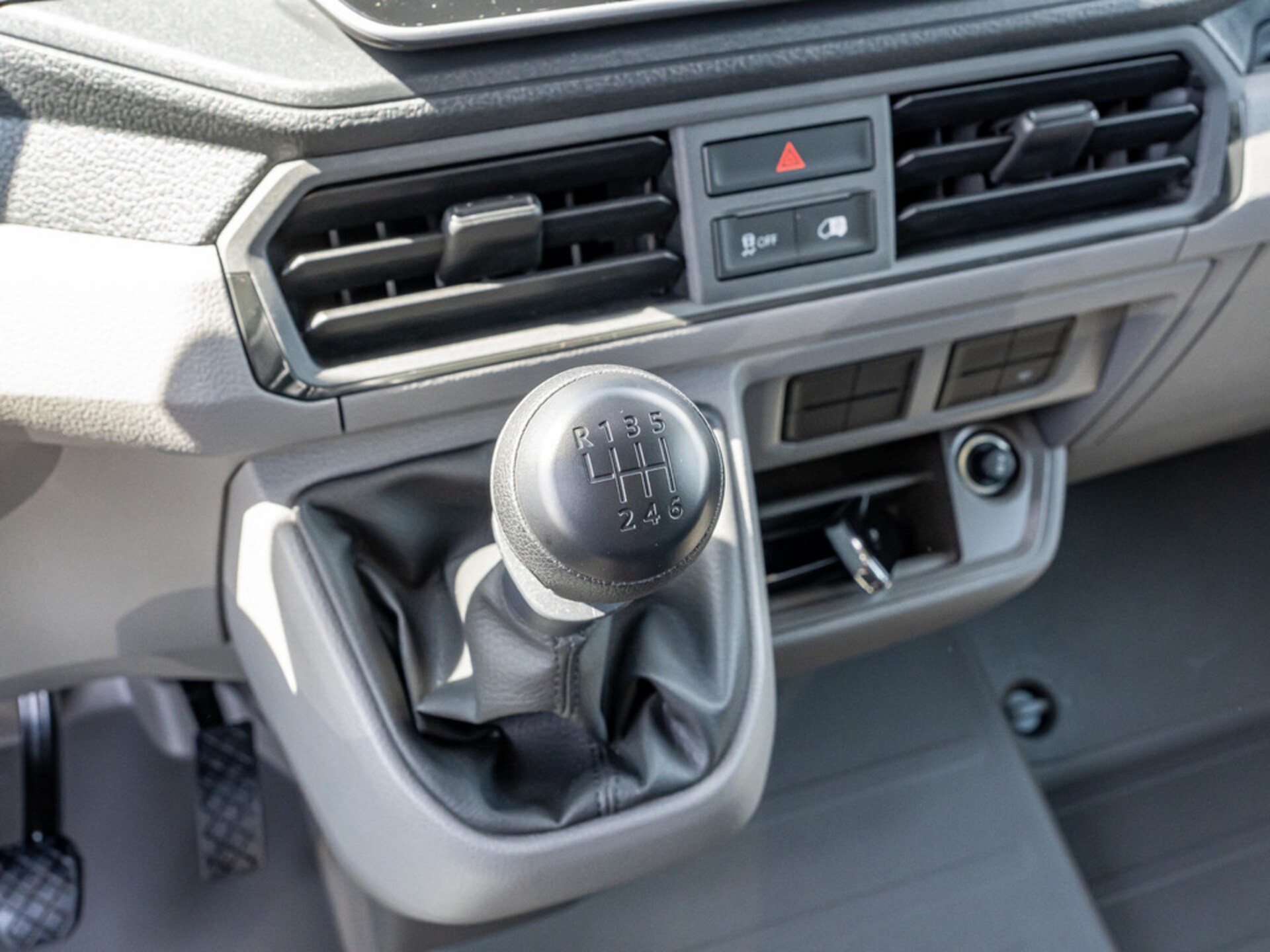 Volkswagen Crafter Kasten mittlerer Radstand
