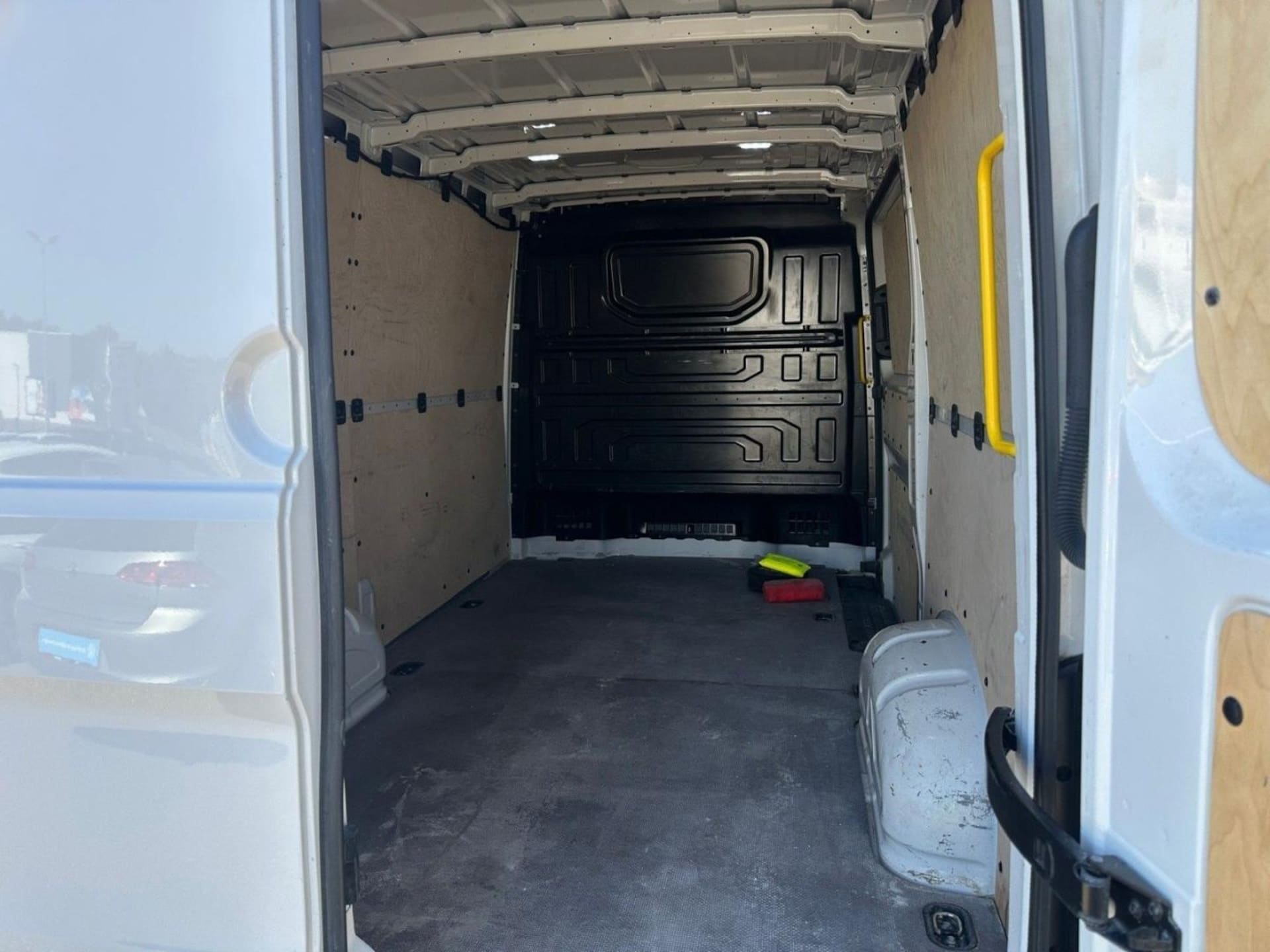 Volkswagen Crafter Kasten mittlerer Radstand