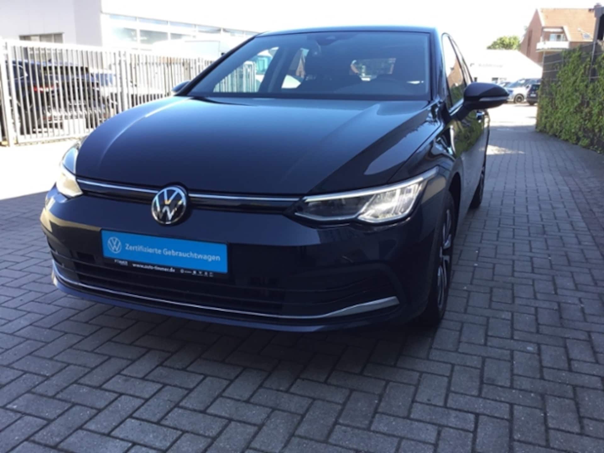 Volkswagen Golf Active