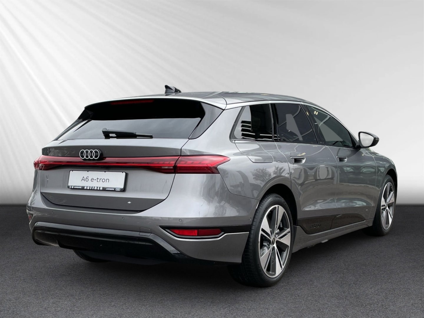 Bild über Audi A6 Avant e-tron e-tron performance - für weitere Informationen kontaktieren Sie den Audi Partner