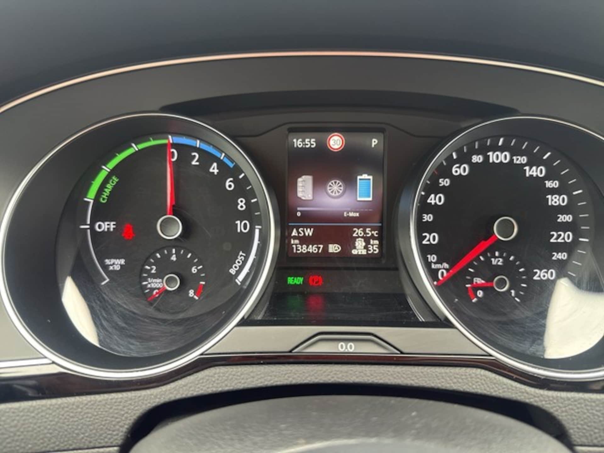 Volkswagen Passat Variant GTE
