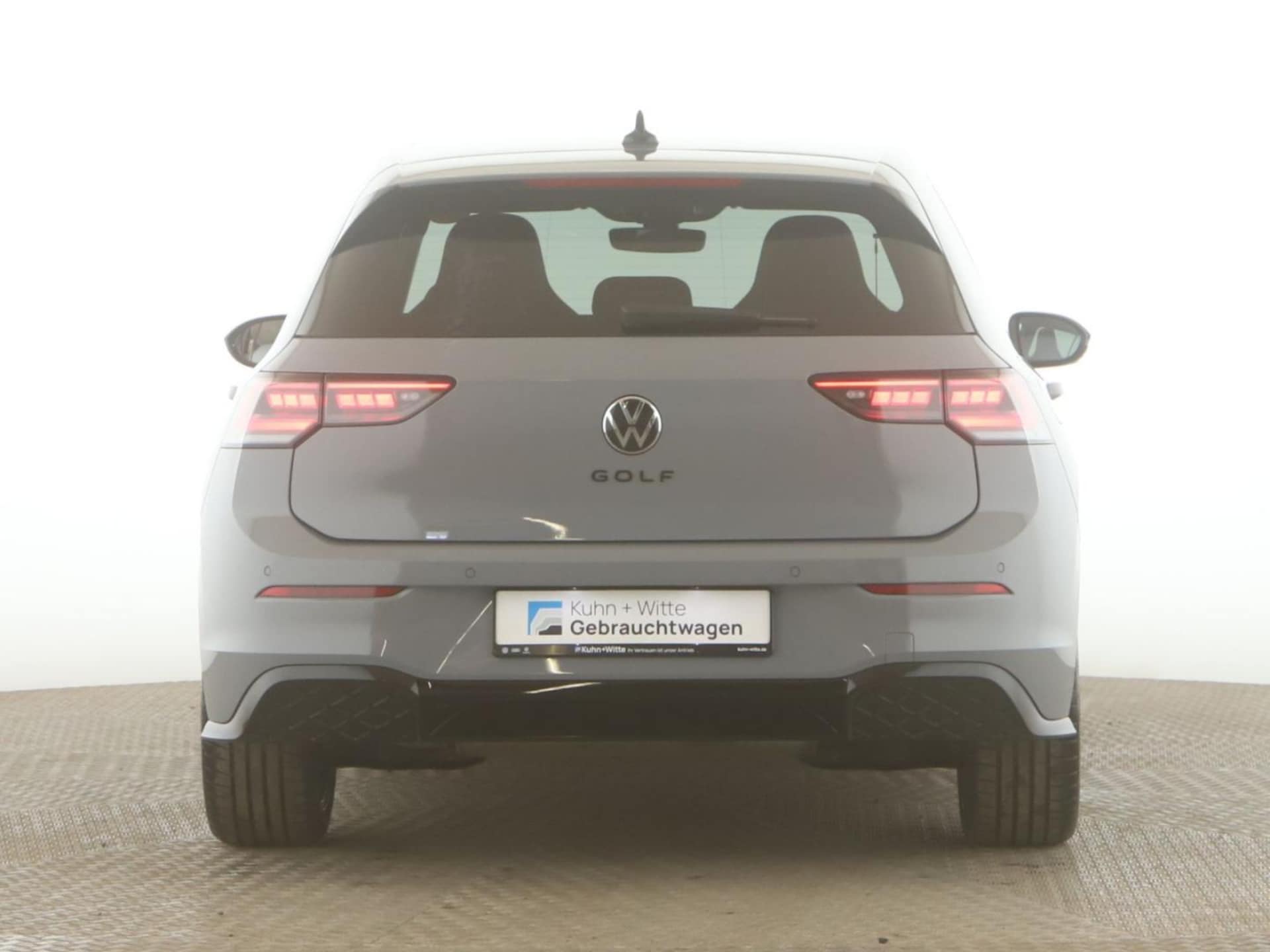 Volkswagen Golf R-Line