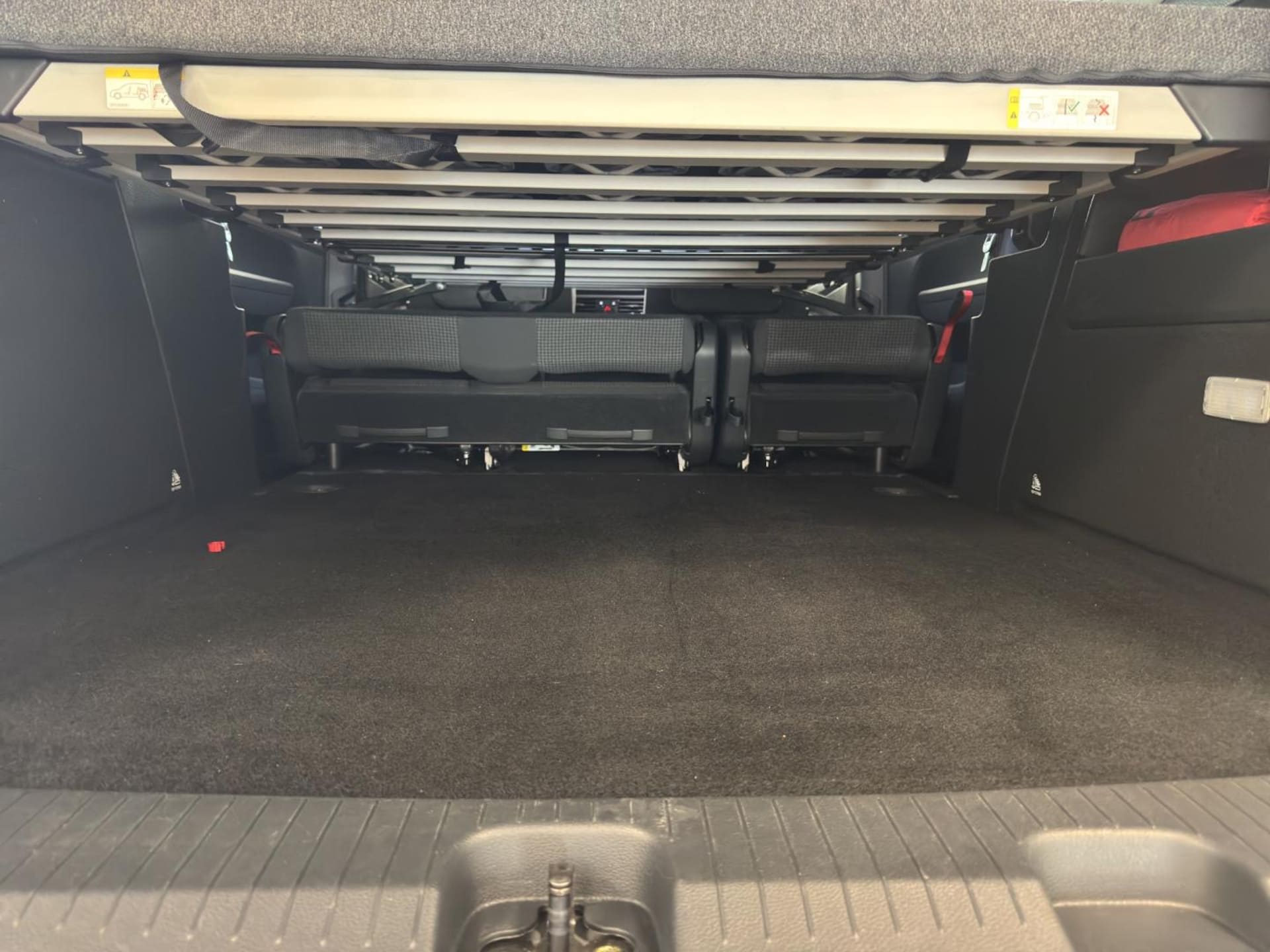 Volkswagen Caddy Maxi California