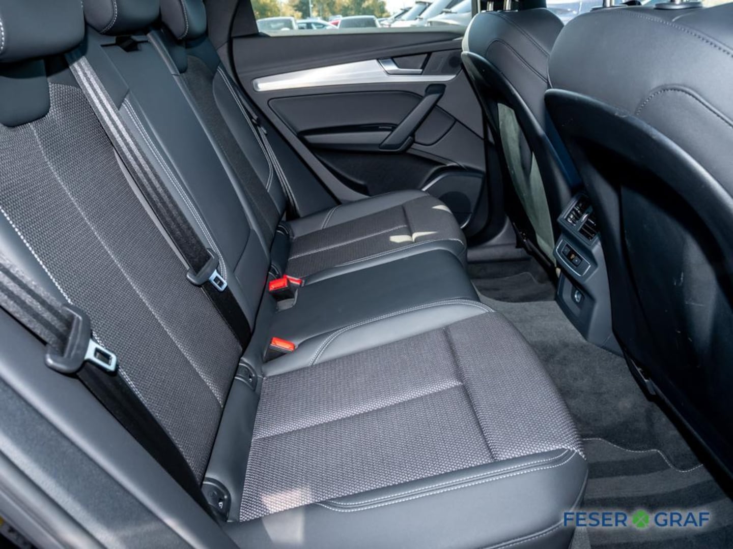 Bild über Audi Q5 Sportback 40 TFSI quattro S tronic - für weitere Informationen kontaktieren Sie den Audi Partner