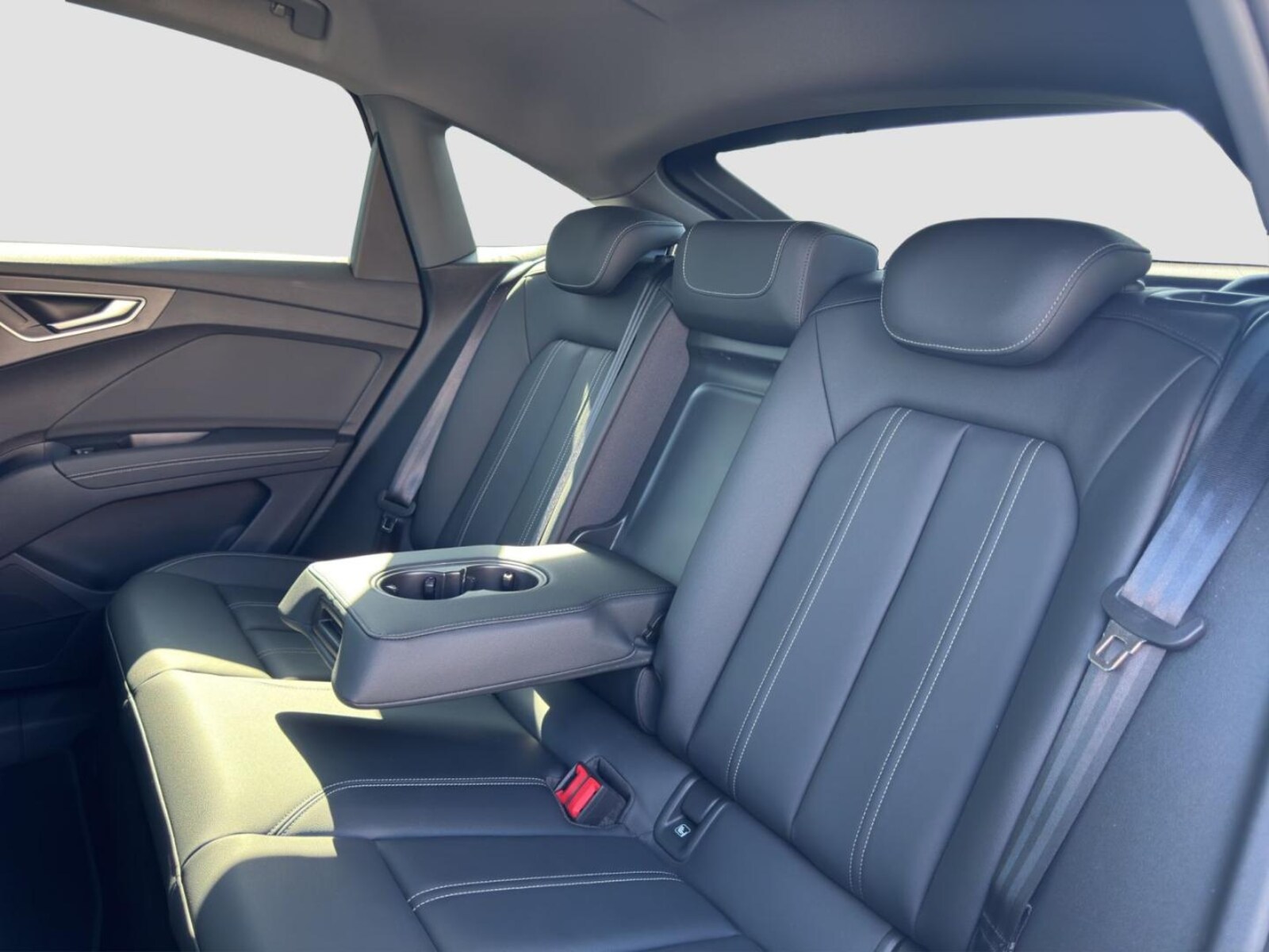 Audi Q4 Sportback e-tron – Bild 12