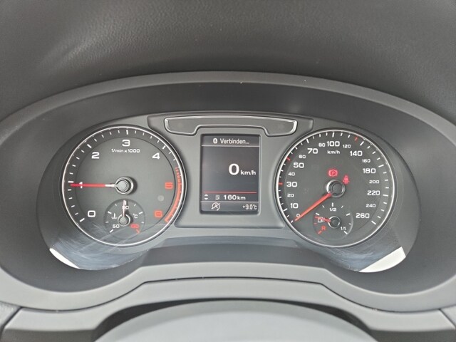 Image about Audi Q3 sport 2.0 TDI quattro 6-Gang