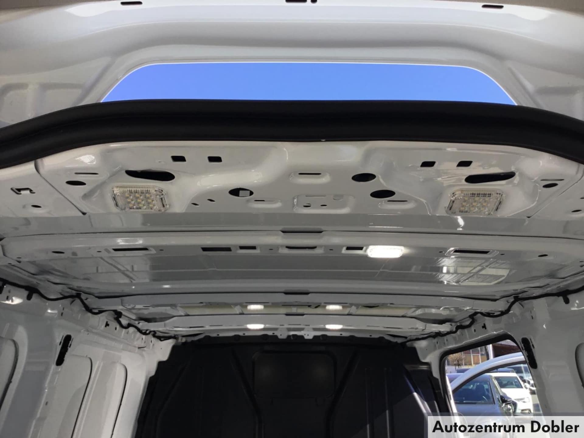 Volkswagen Transporter Kasten kurzer Radstand