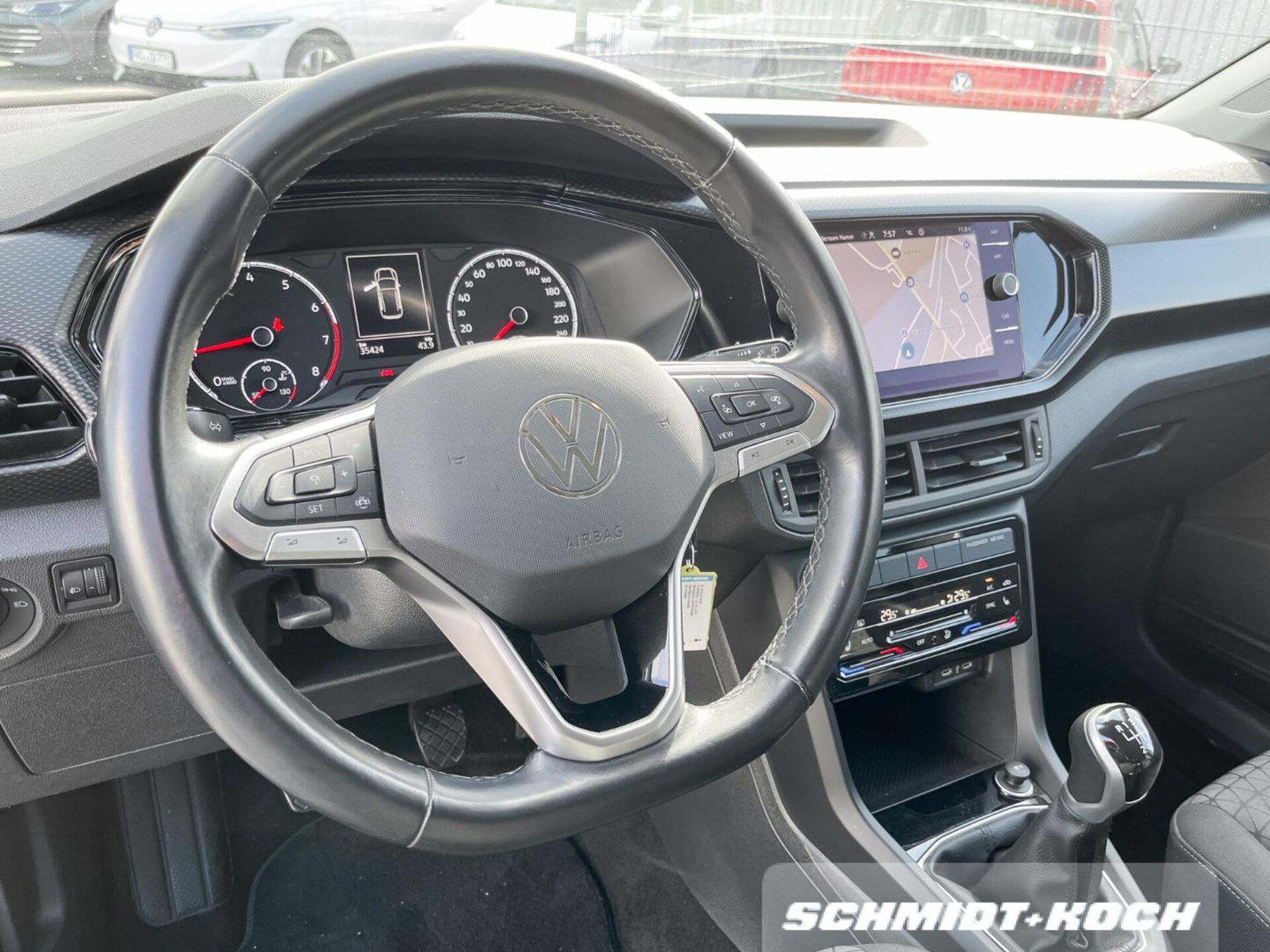 Volkswagen T-Cross Life