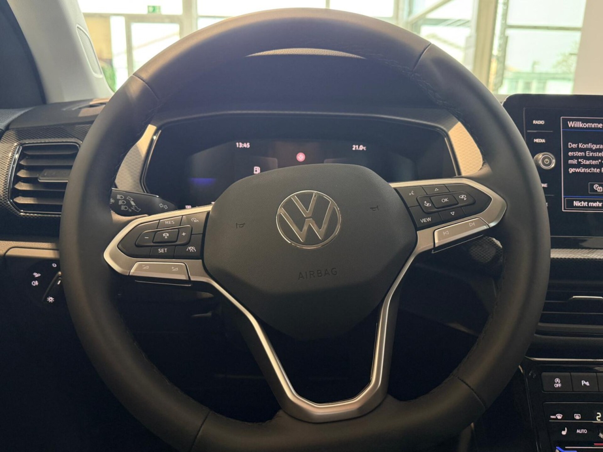 Volkswagen T-Cross Life