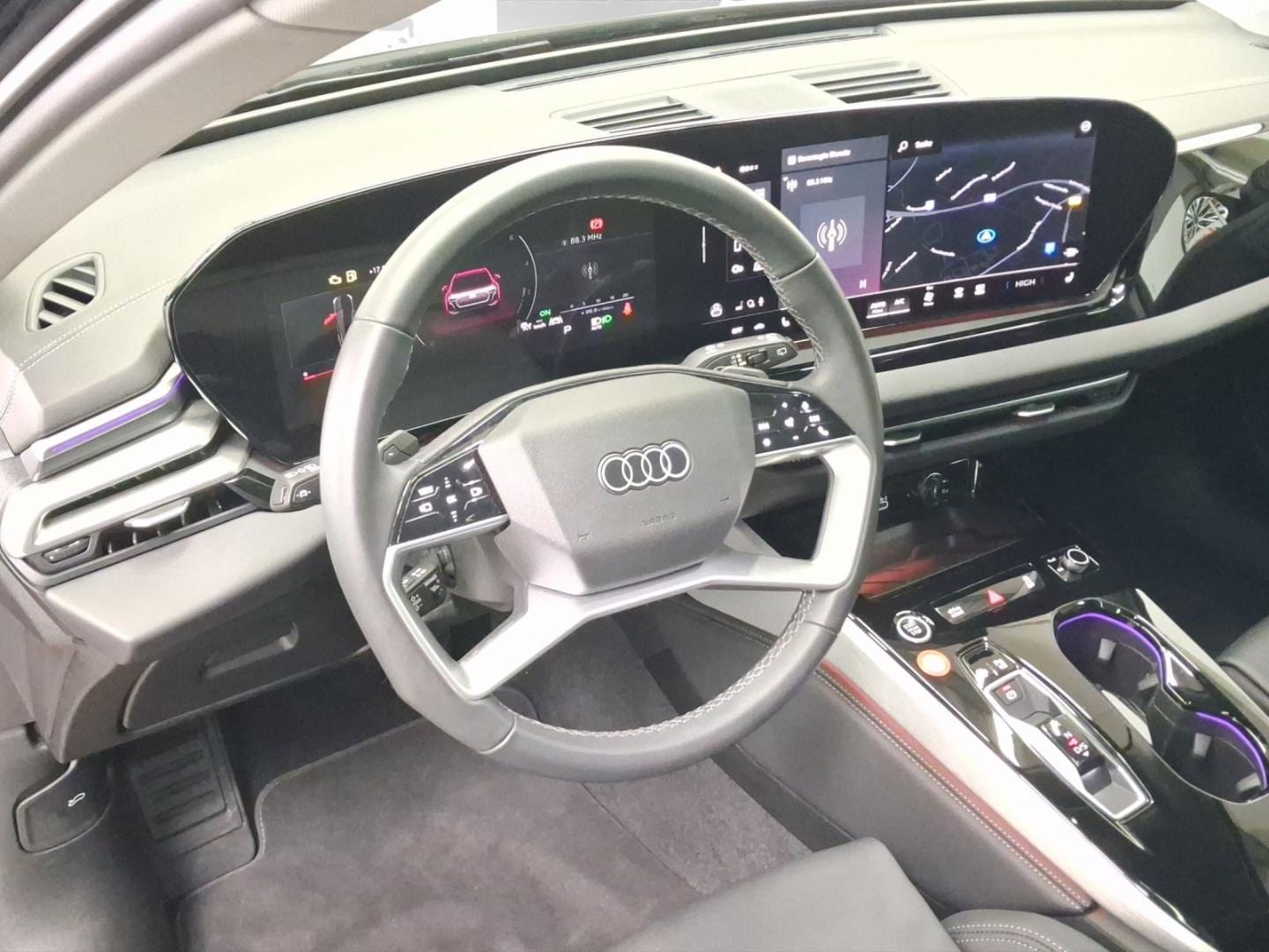 Bild über Audi A5 Avant TDI quattro 150 kW S tronic - für weitere Informationen kontaktieren Sie den Audi Partner