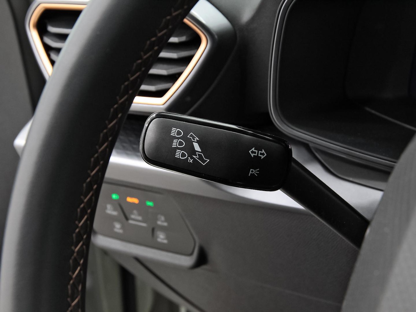 CUPRA Leon León 1.5 eTSI DSG 110 kW (150 CV) — photo 14
