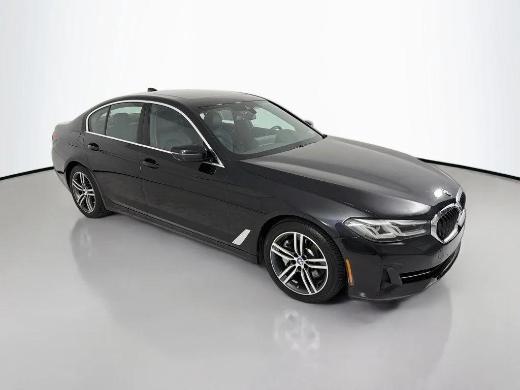 2021 BMW 530i