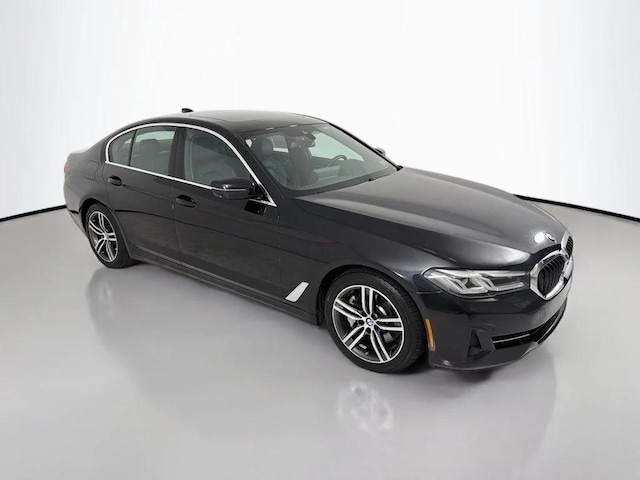 2021 BMW 530i