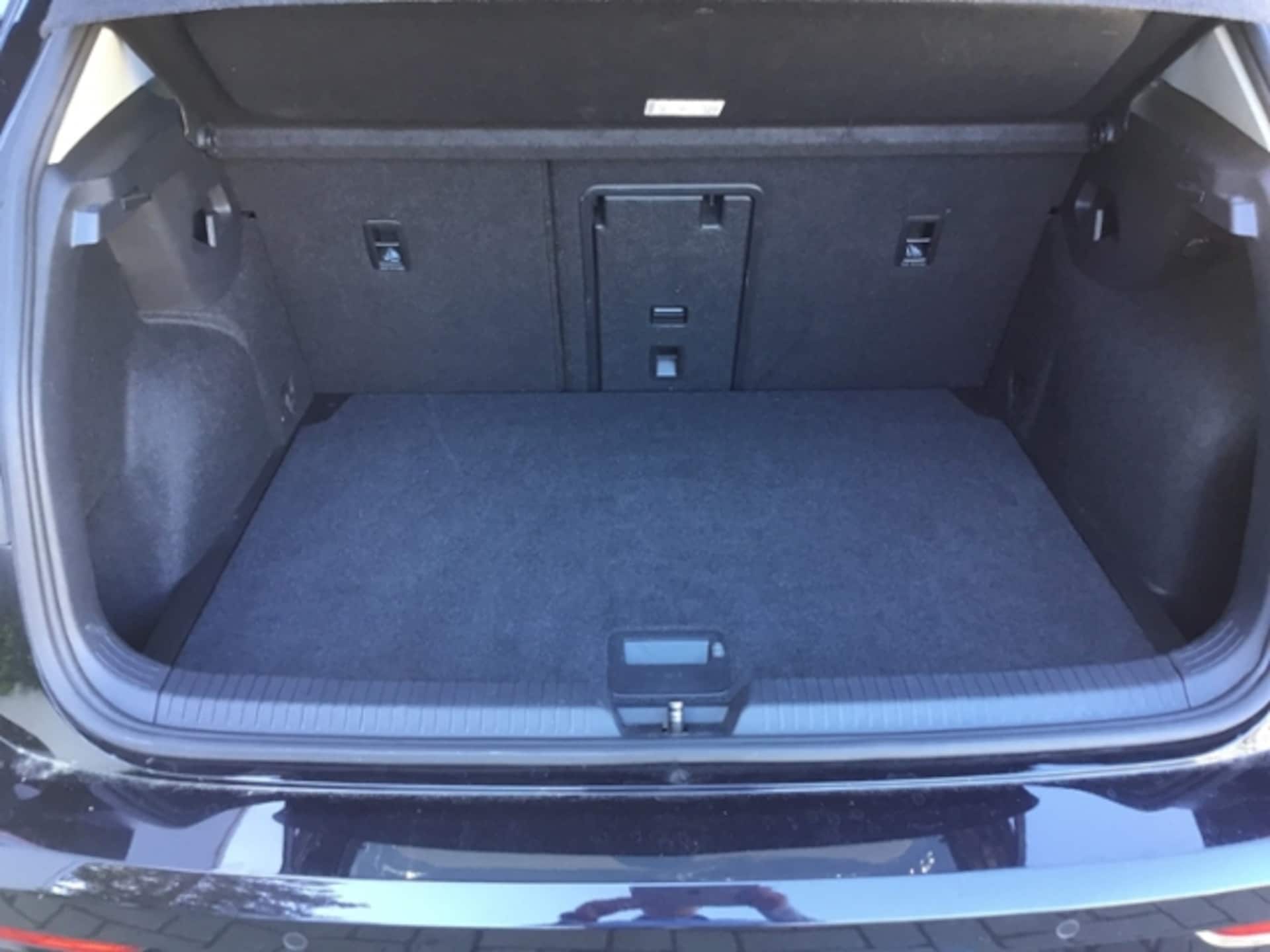 Volkswagen Golf Active