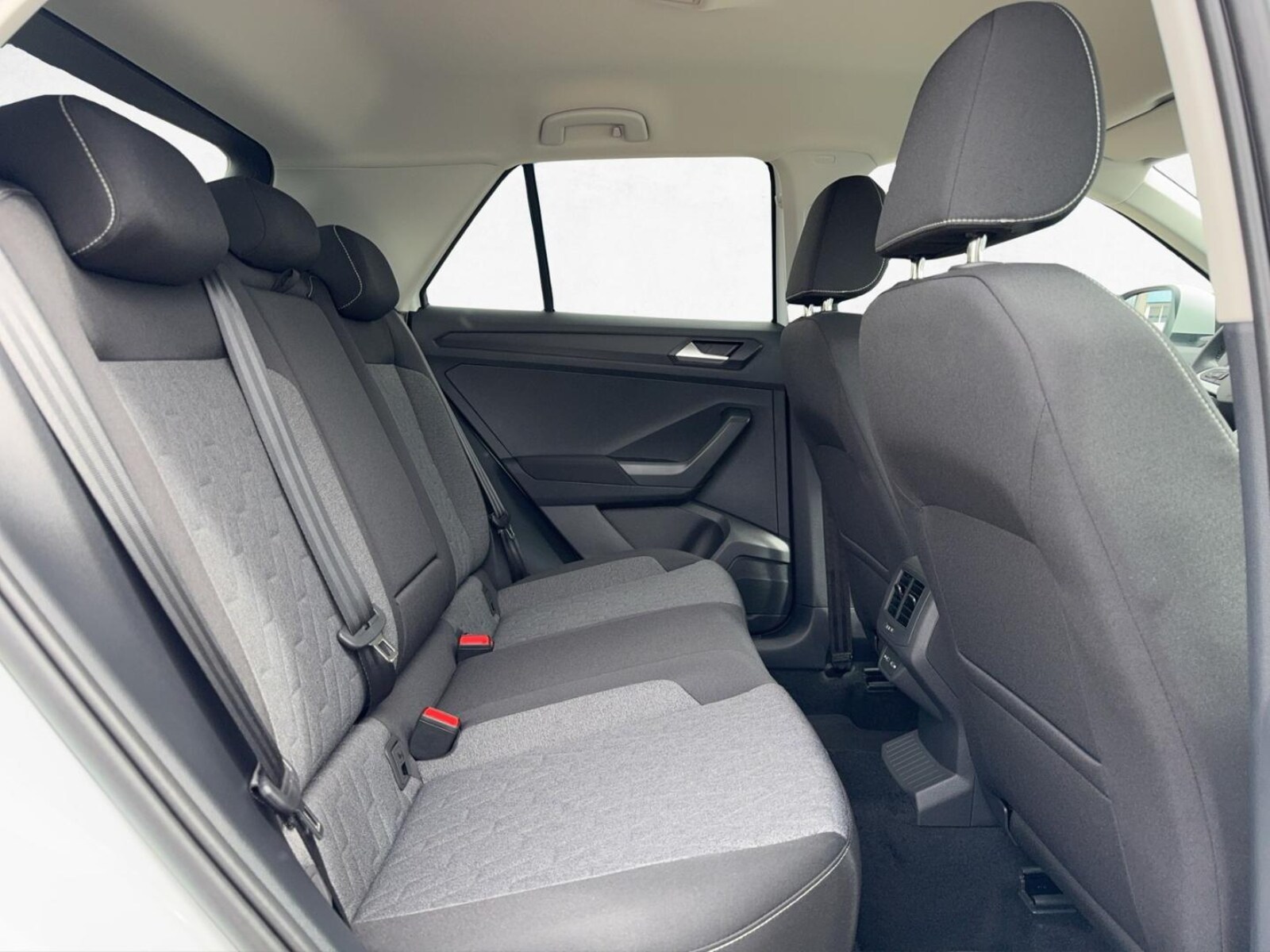 Volkswagen T-Roc – Bild 9