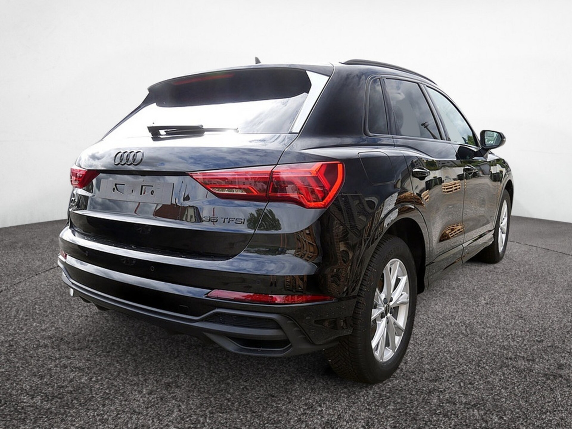 Audi Q3 SUV S line