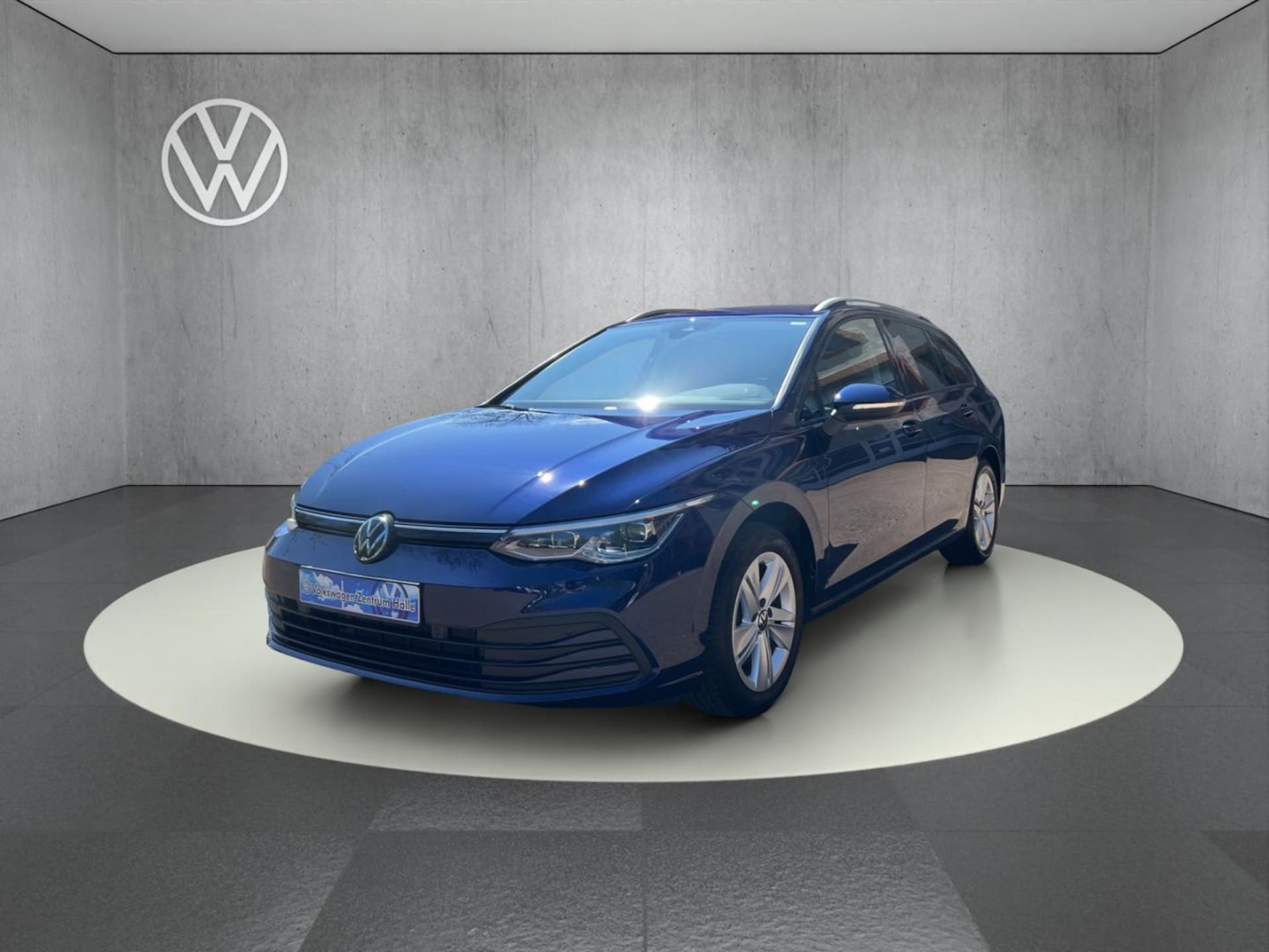 Volkswagen Golf Variant Life