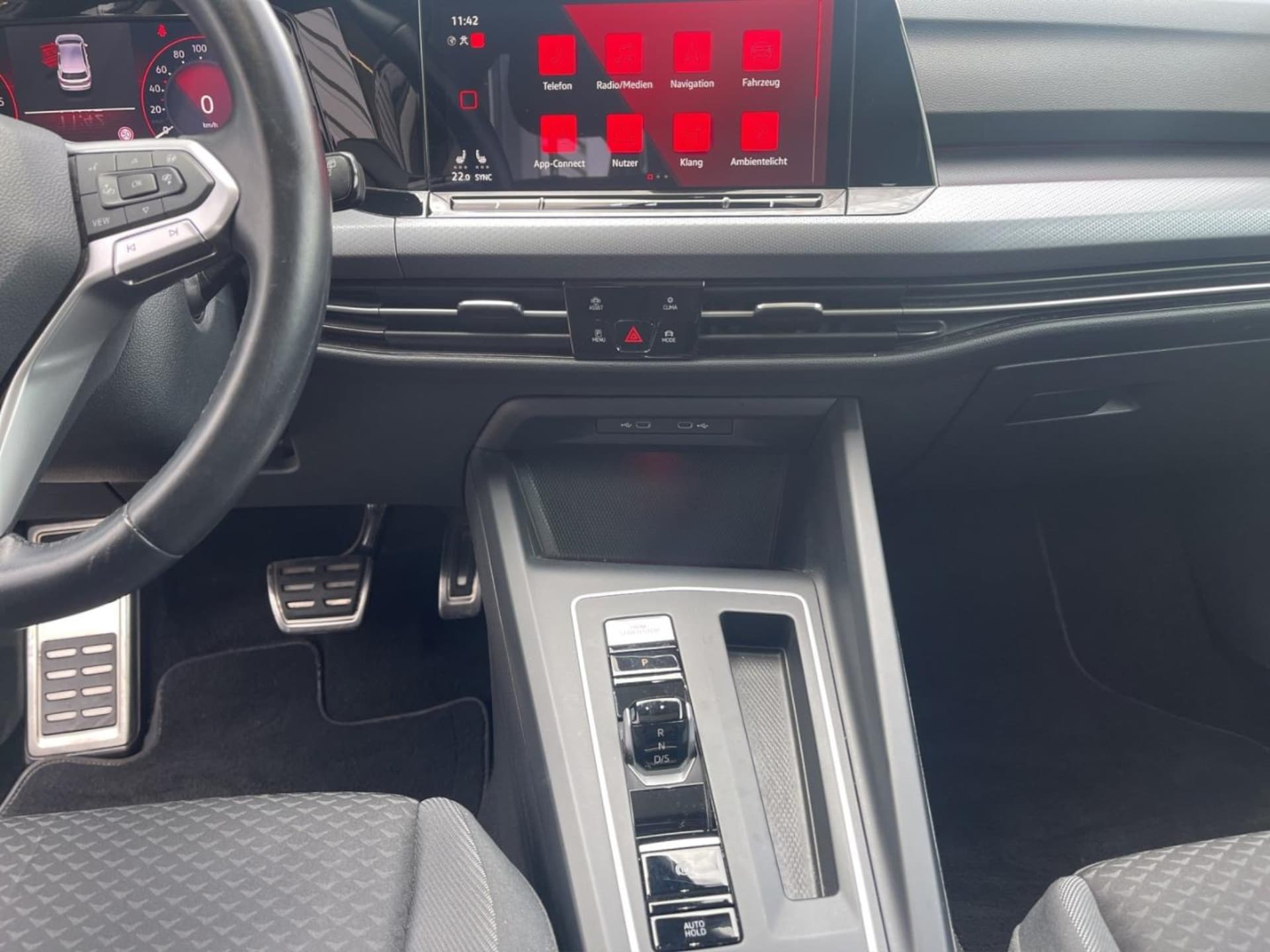Volkswagen Golf Active