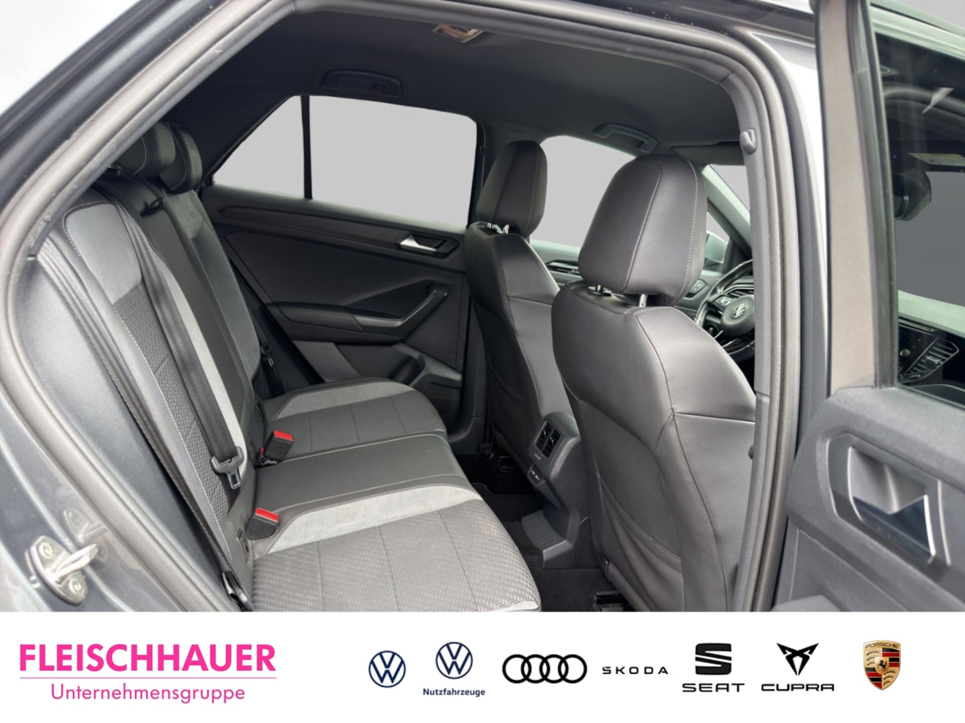 Volkswagen T-Roc R