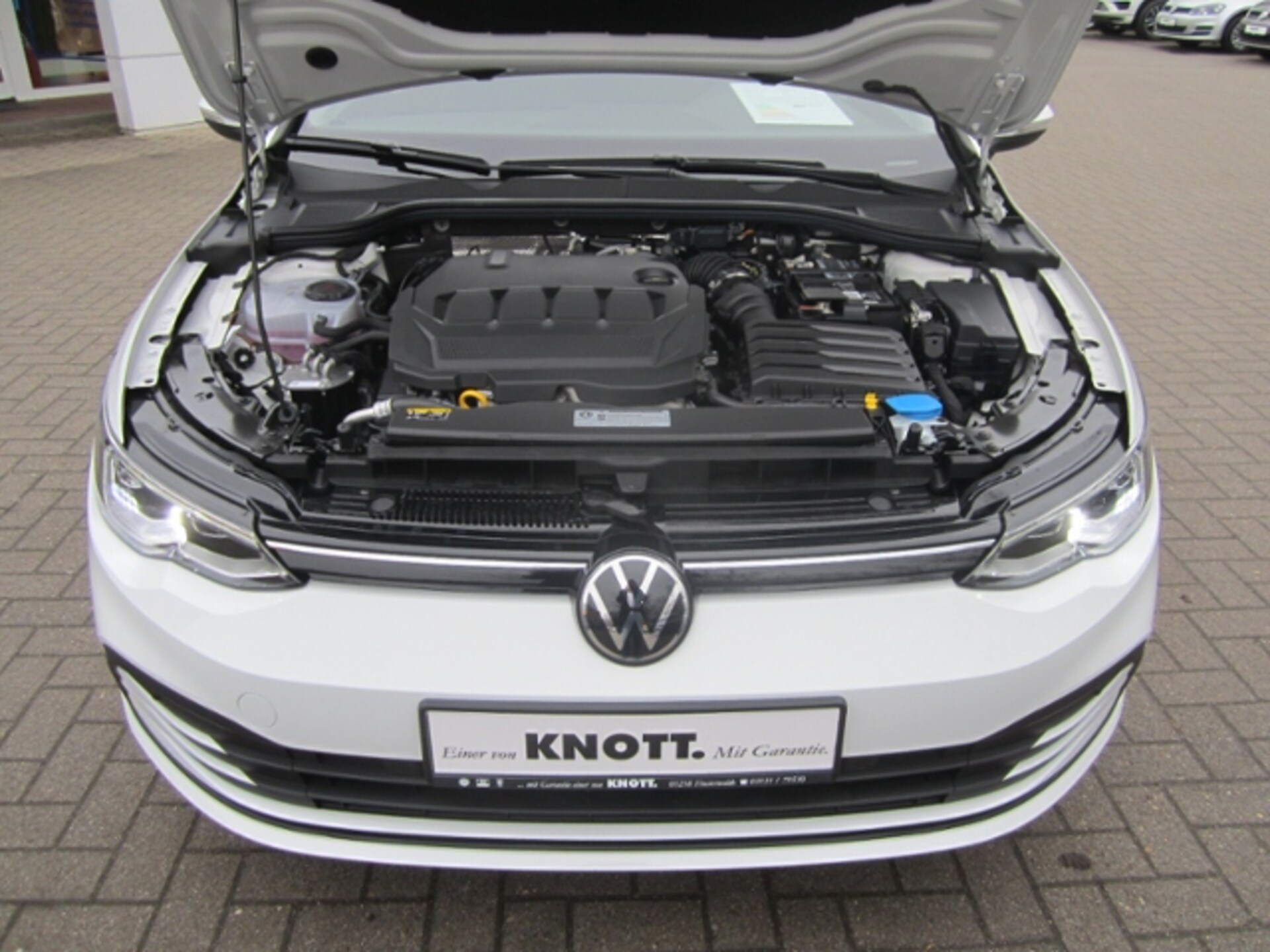 Volkswagen Golf Life