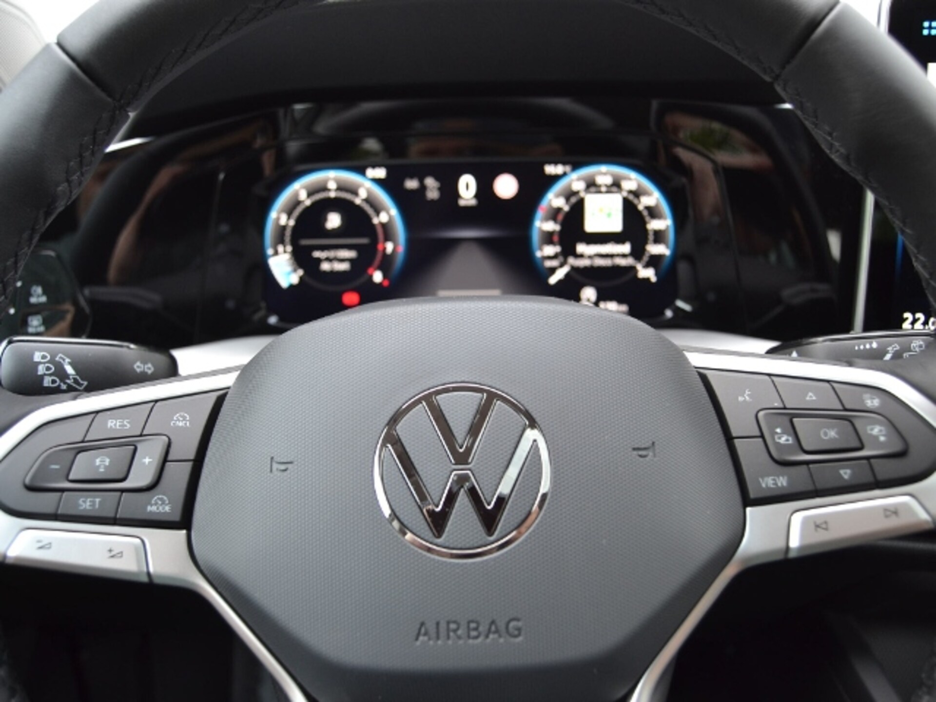 Volkswagen Golf Life