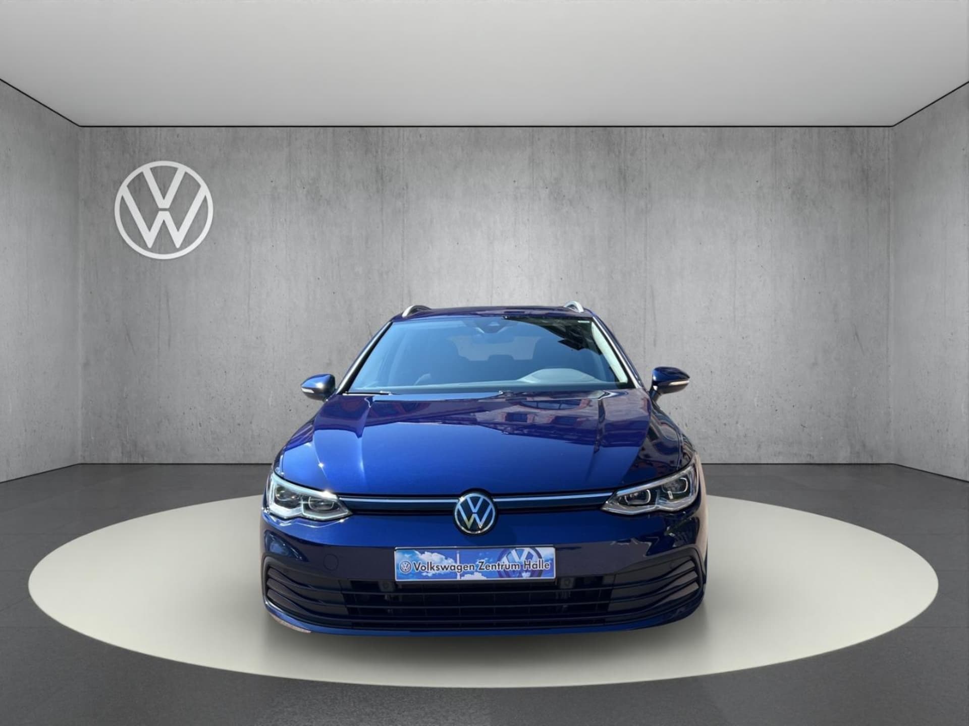 Volkswagen Golf Variant Life