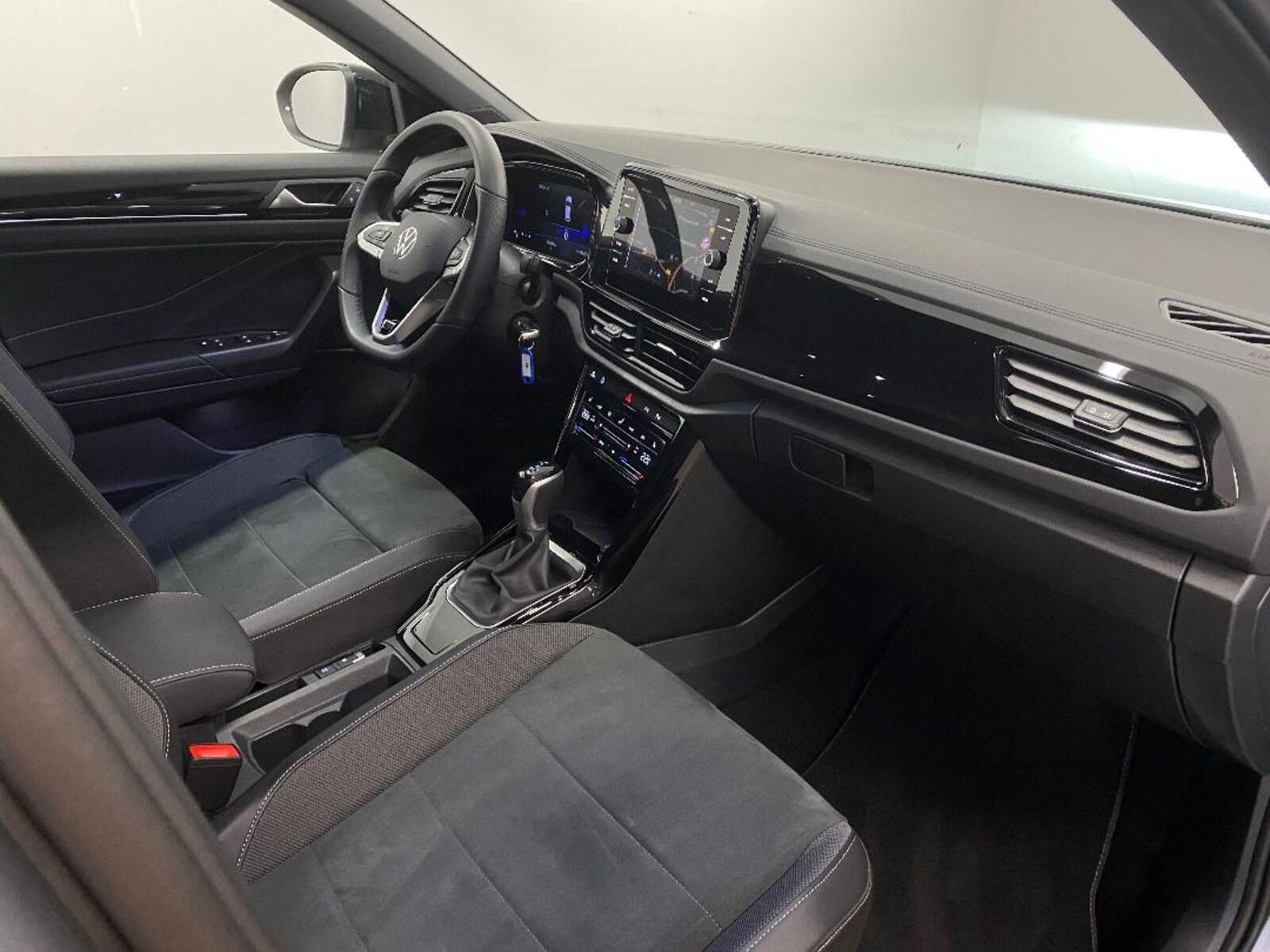 Volkswagen T-Roc – Bild 8