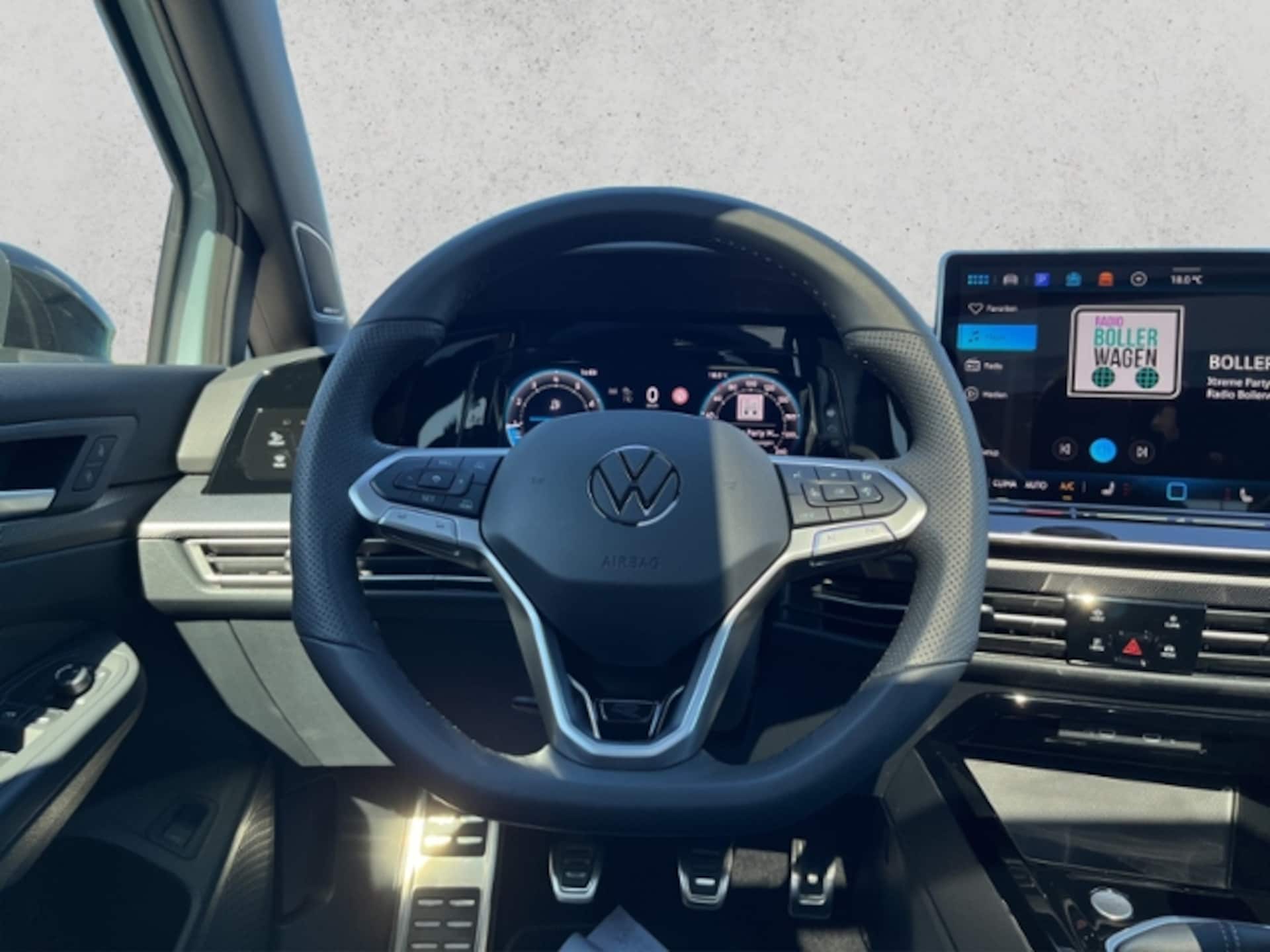 Volkswagen Golf Variant R-Line