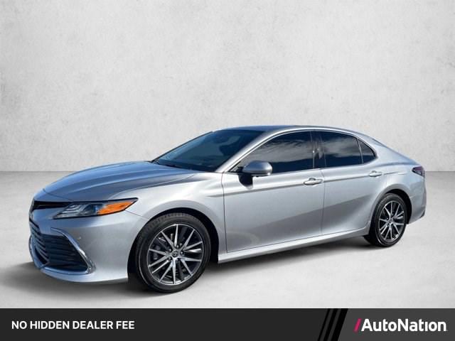 Photo of 2022 Toyota Camry 