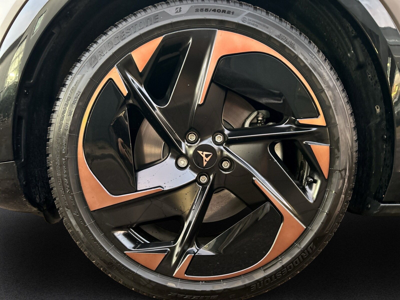 CUPRA Tavascan – Bild 2