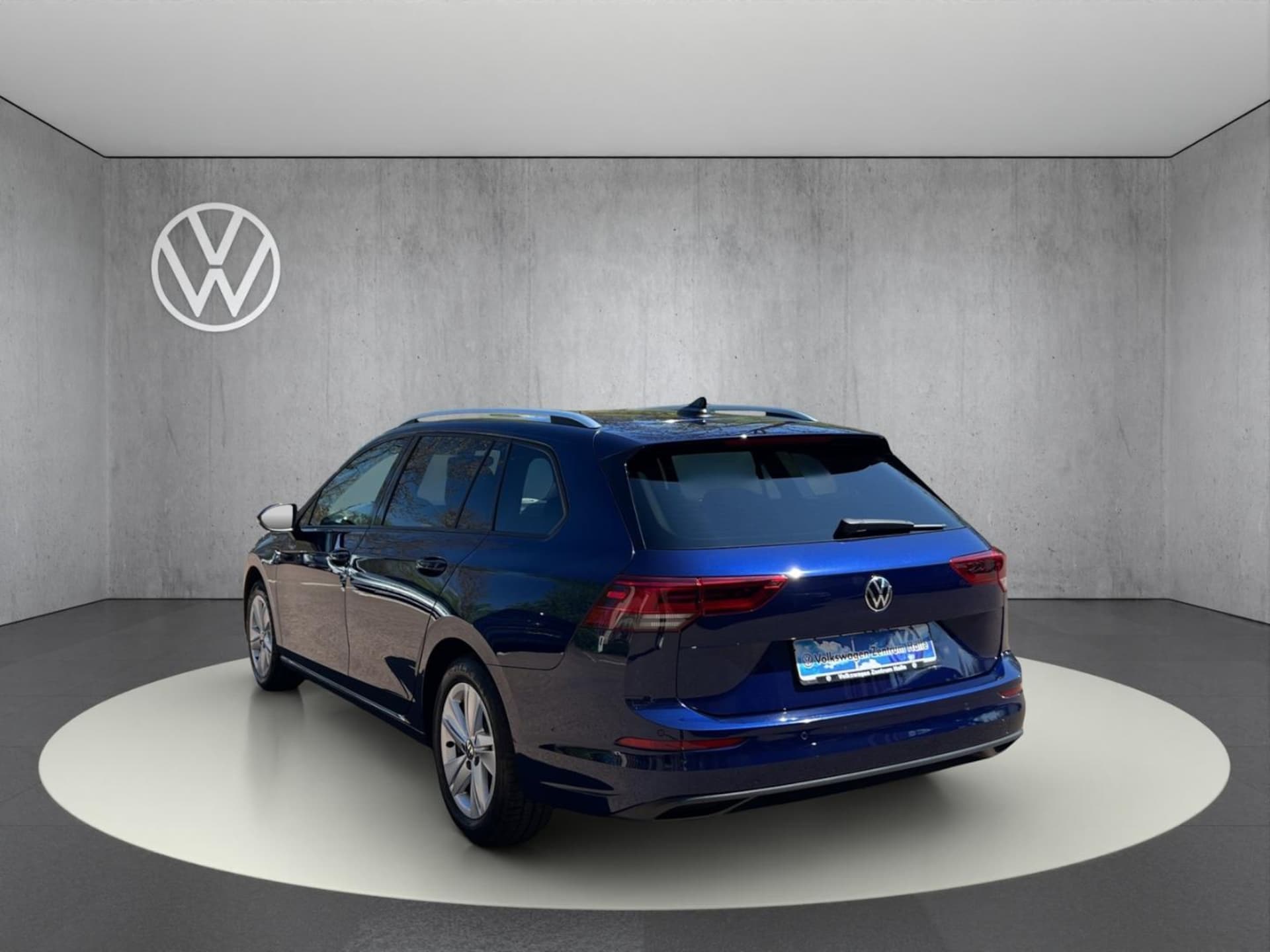 Volkswagen Golf Variant Life