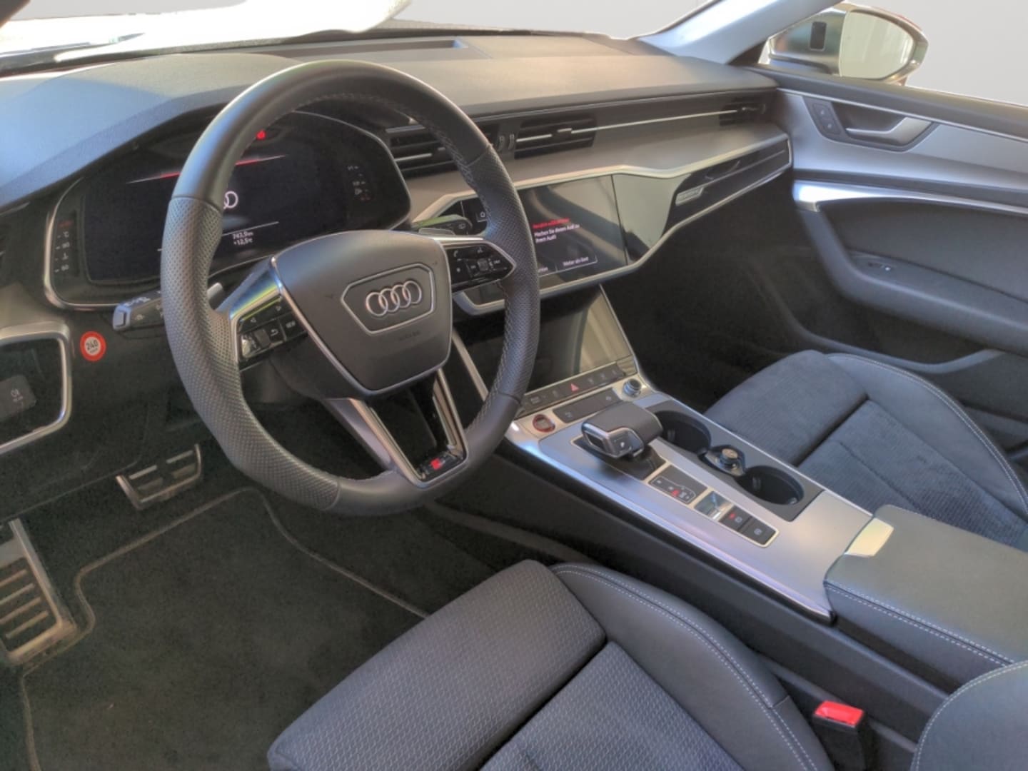 Bild über Audi S6 Avant TDI quattro tiptronic - für weitere Informationen kontaktieren Sie den Audi Partner