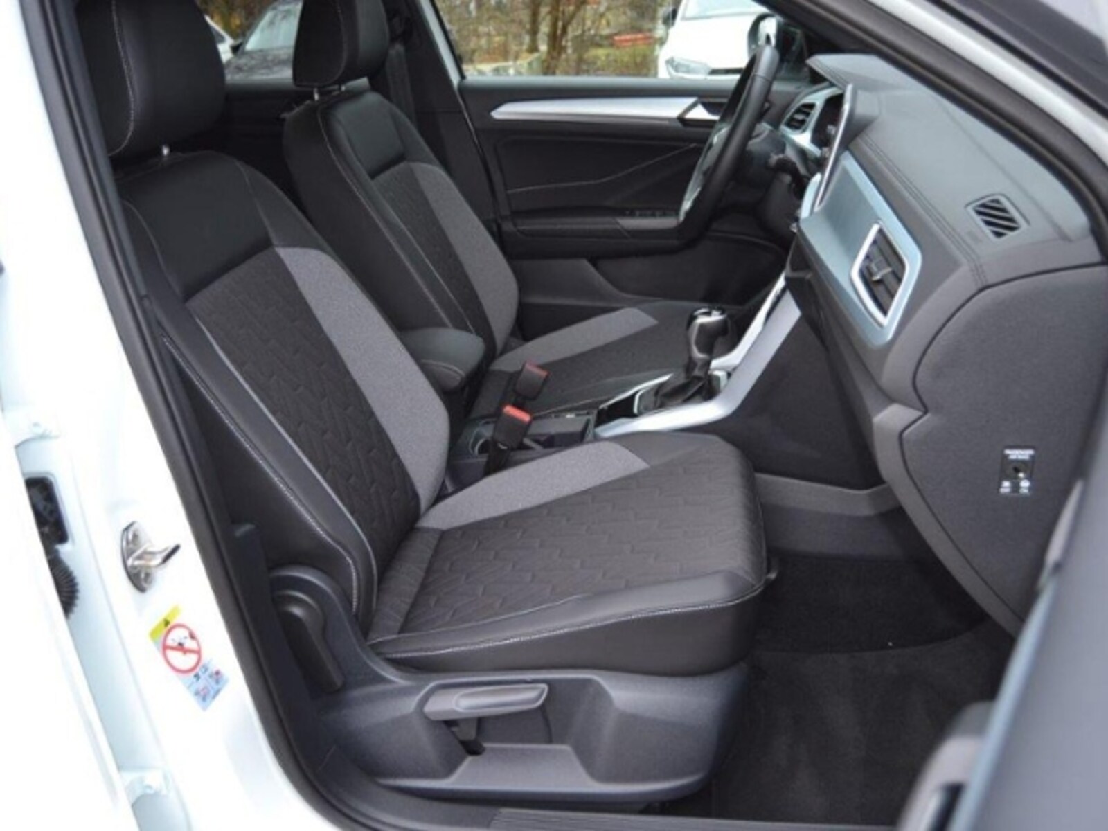 Volkswagen T-Roc – Bild 4
