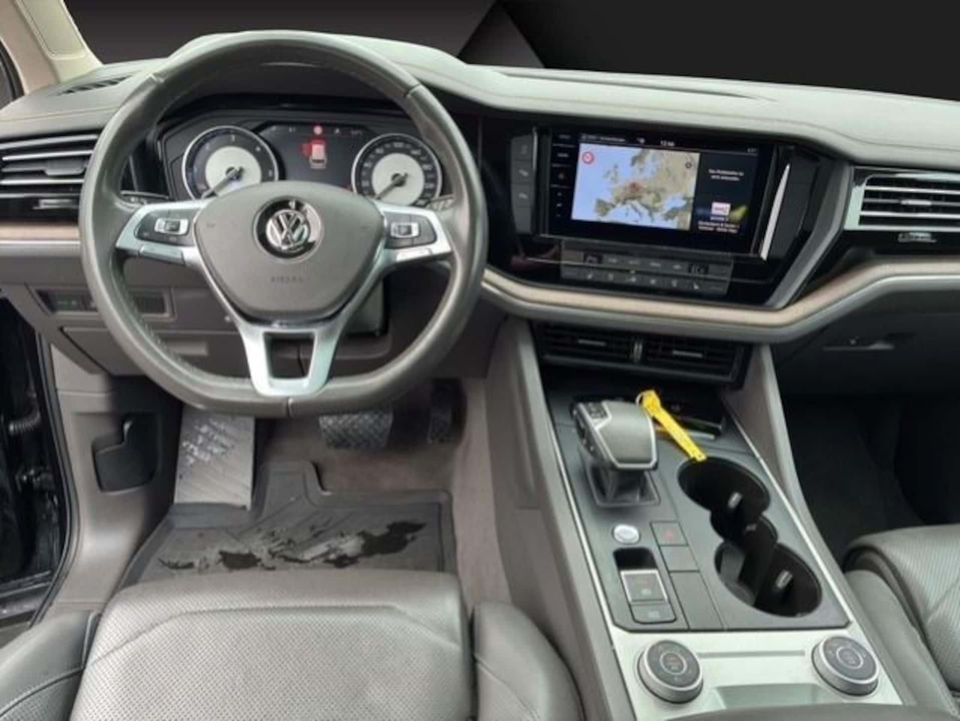 Volkswagen Touareg Basis-Modell