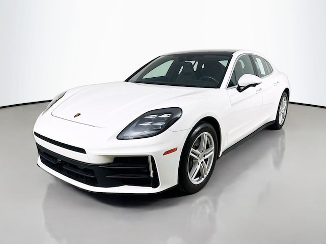 2025 Porsche Panamera