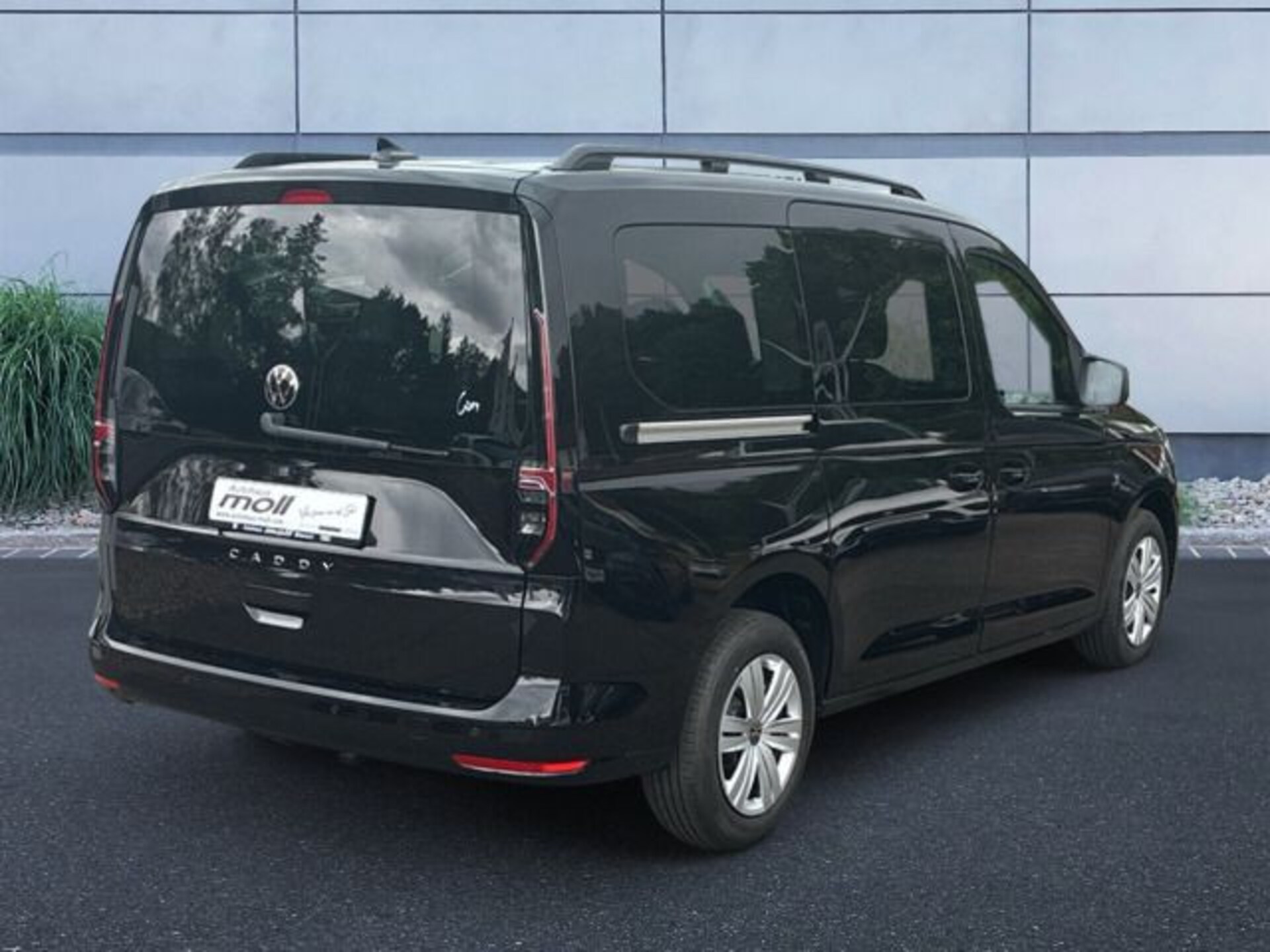 Volkswagen Caddy Maxi Basis-Modell