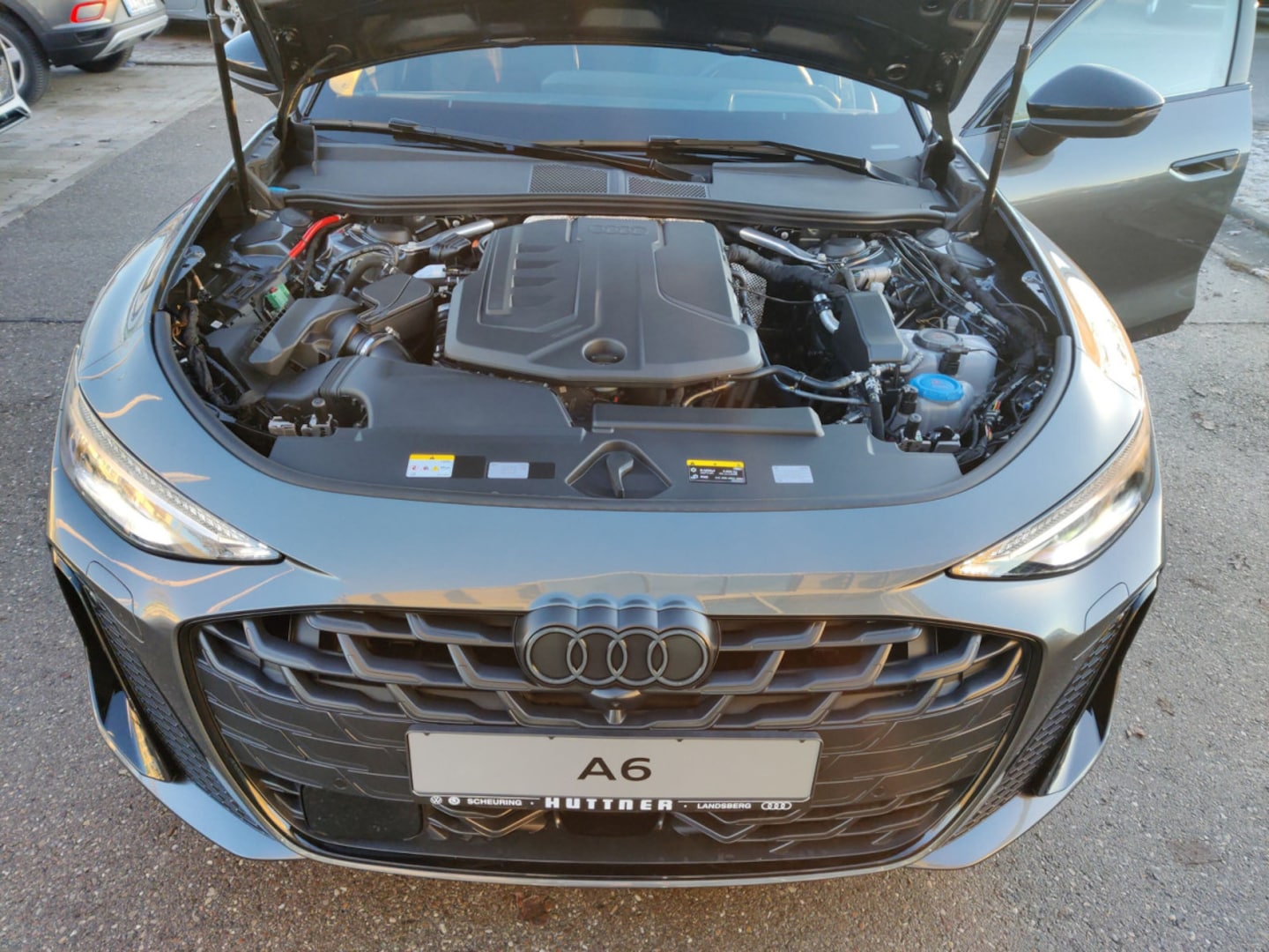 Bild über Audi A6 Avant e-hybrid edition one e-hybrid quattro 270 kW S tronic - für weitere Informationen kontaktieren Sie den Audi Partner