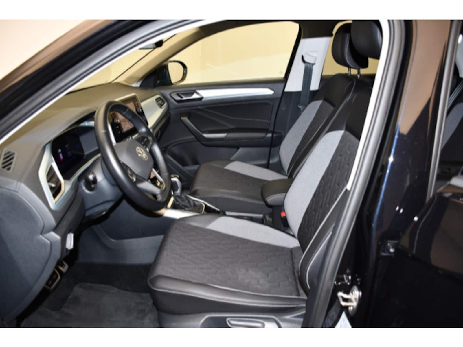 Volkswagen T-Roc – Bild 3