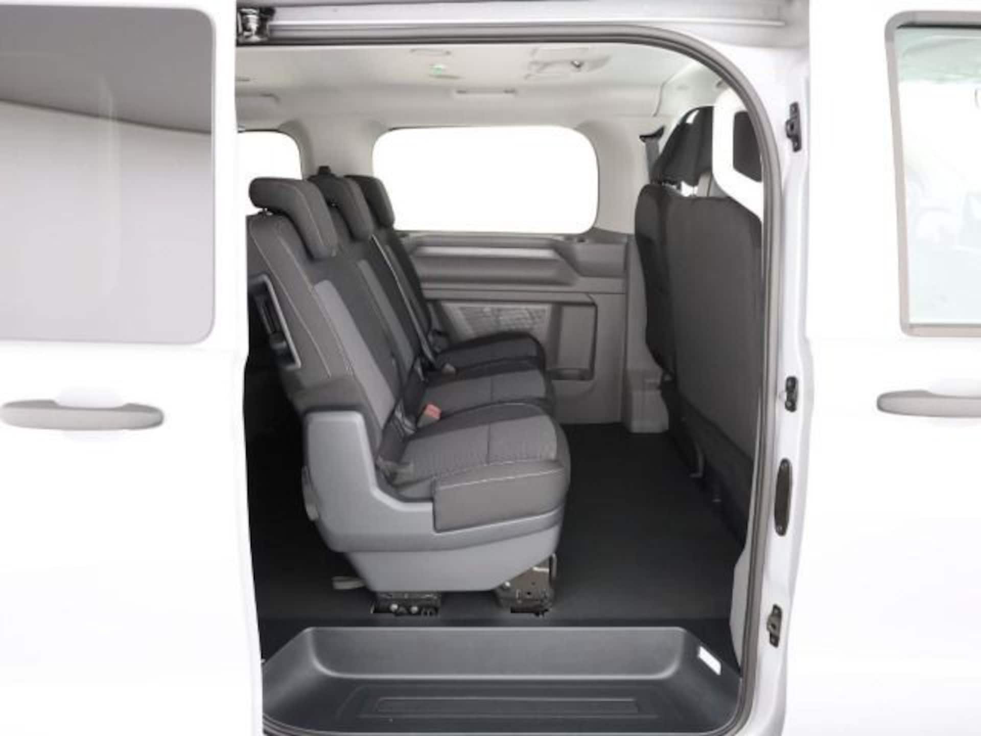 Volkswagen e-Caravelle