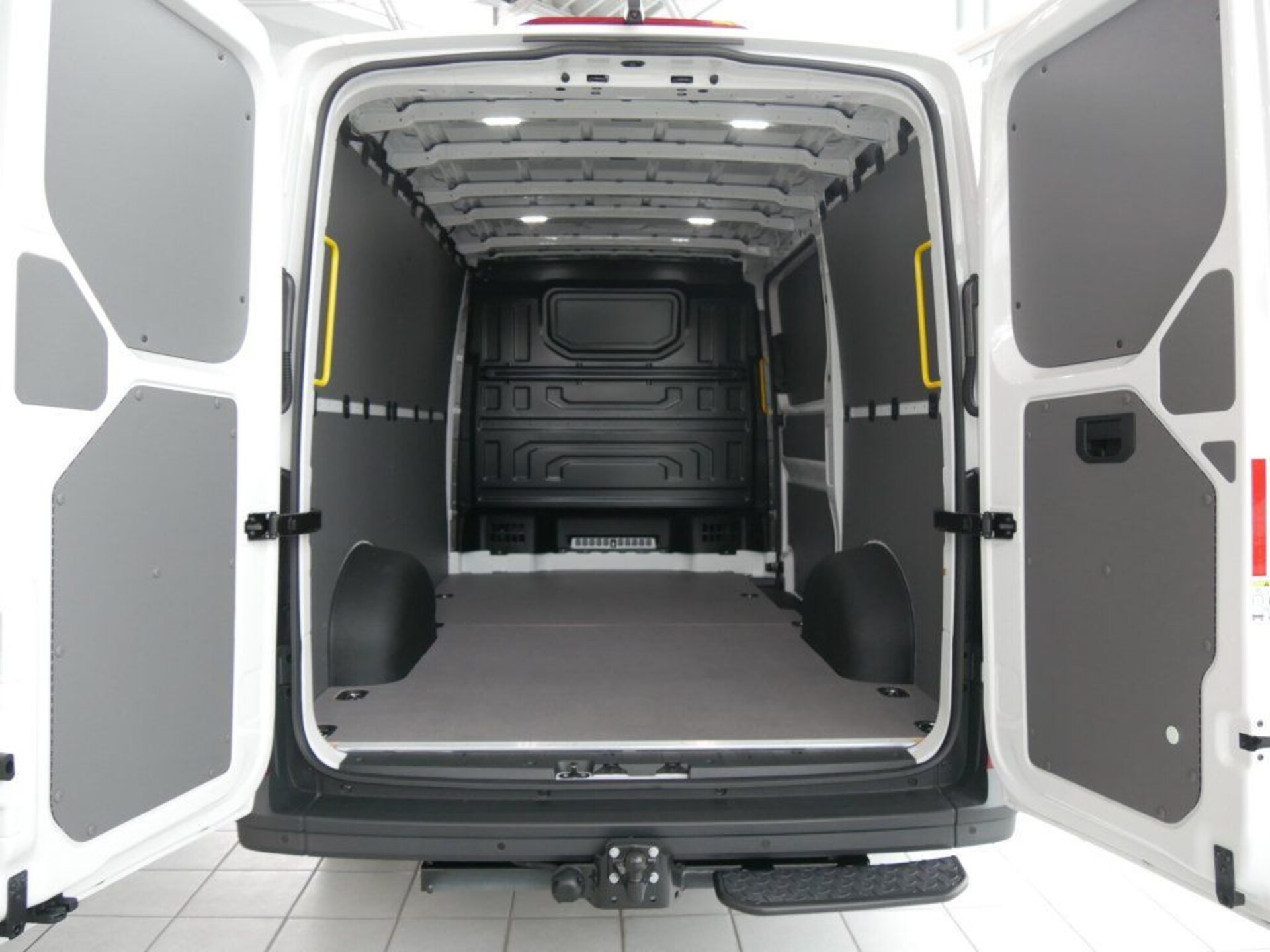 Volkswagen Crafter Kasten mittlerer Radstand
