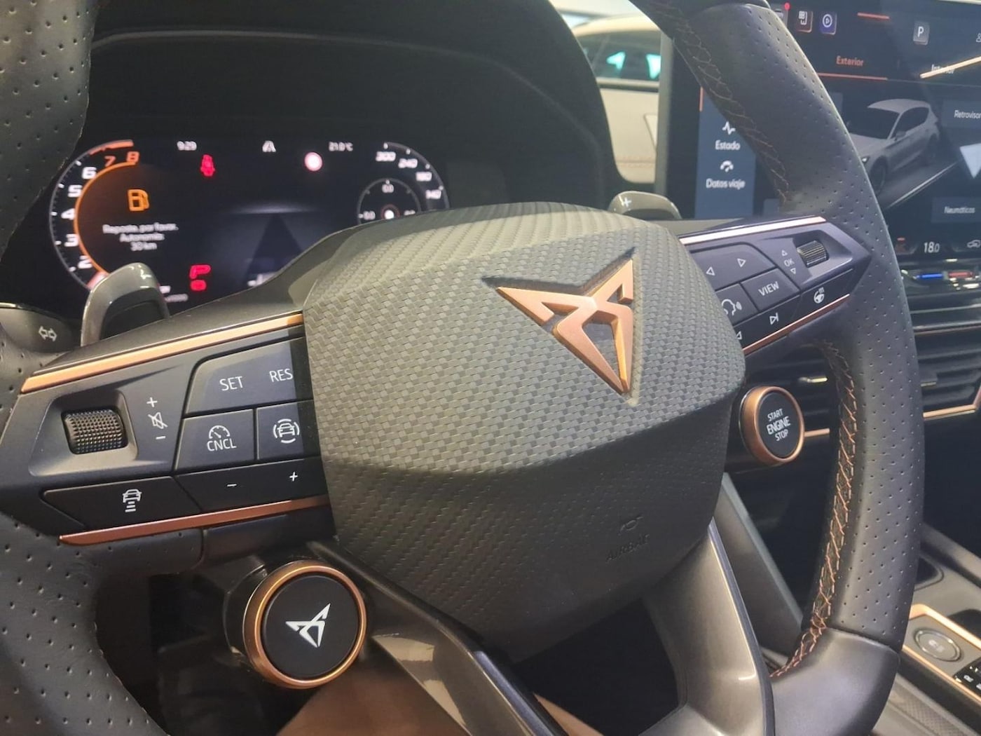 CUPRA Leon León 2.0 TSI DSG 140 kW (190 CV) — photo 14